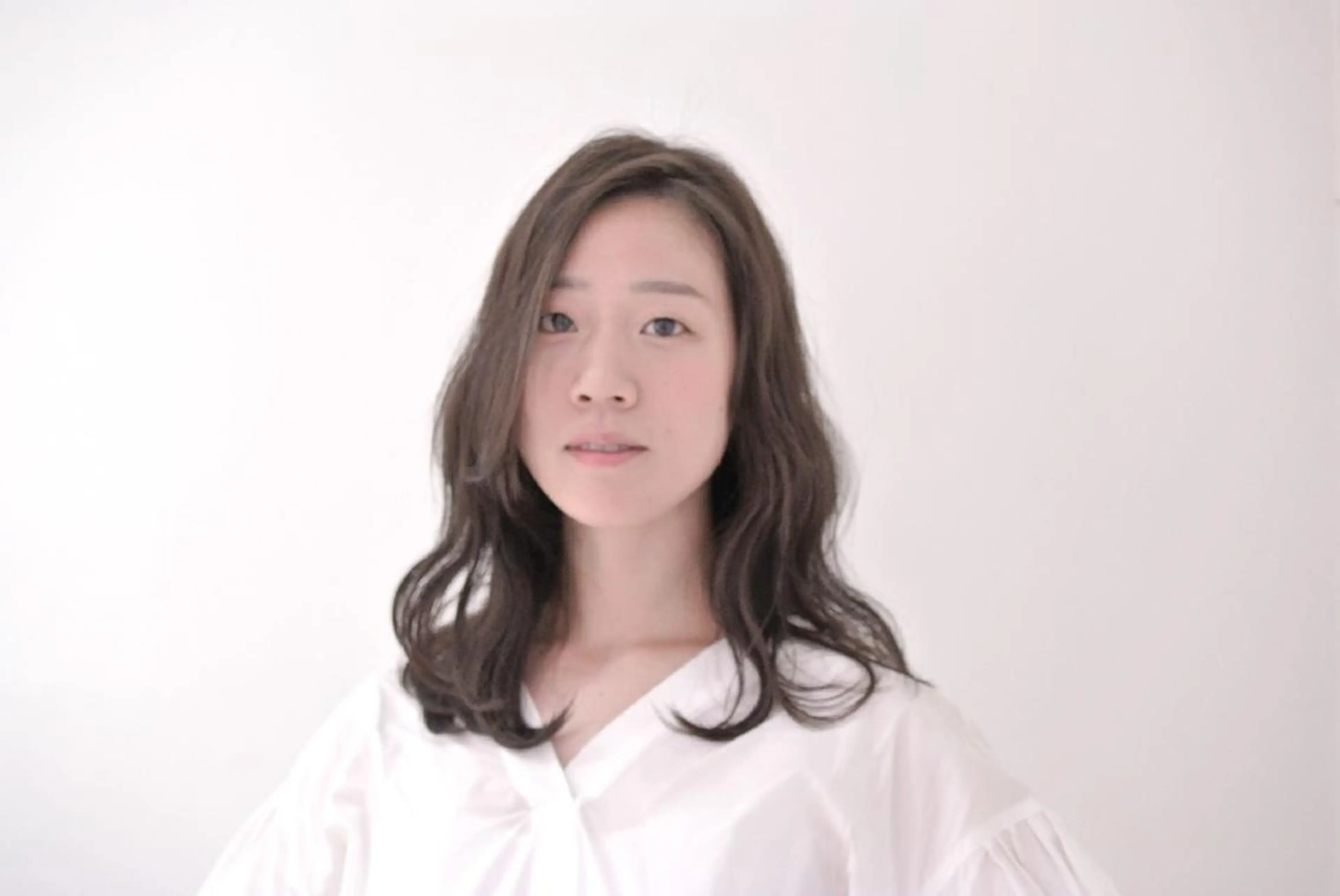 セミロング 樋口 千尋のヘアスタイル