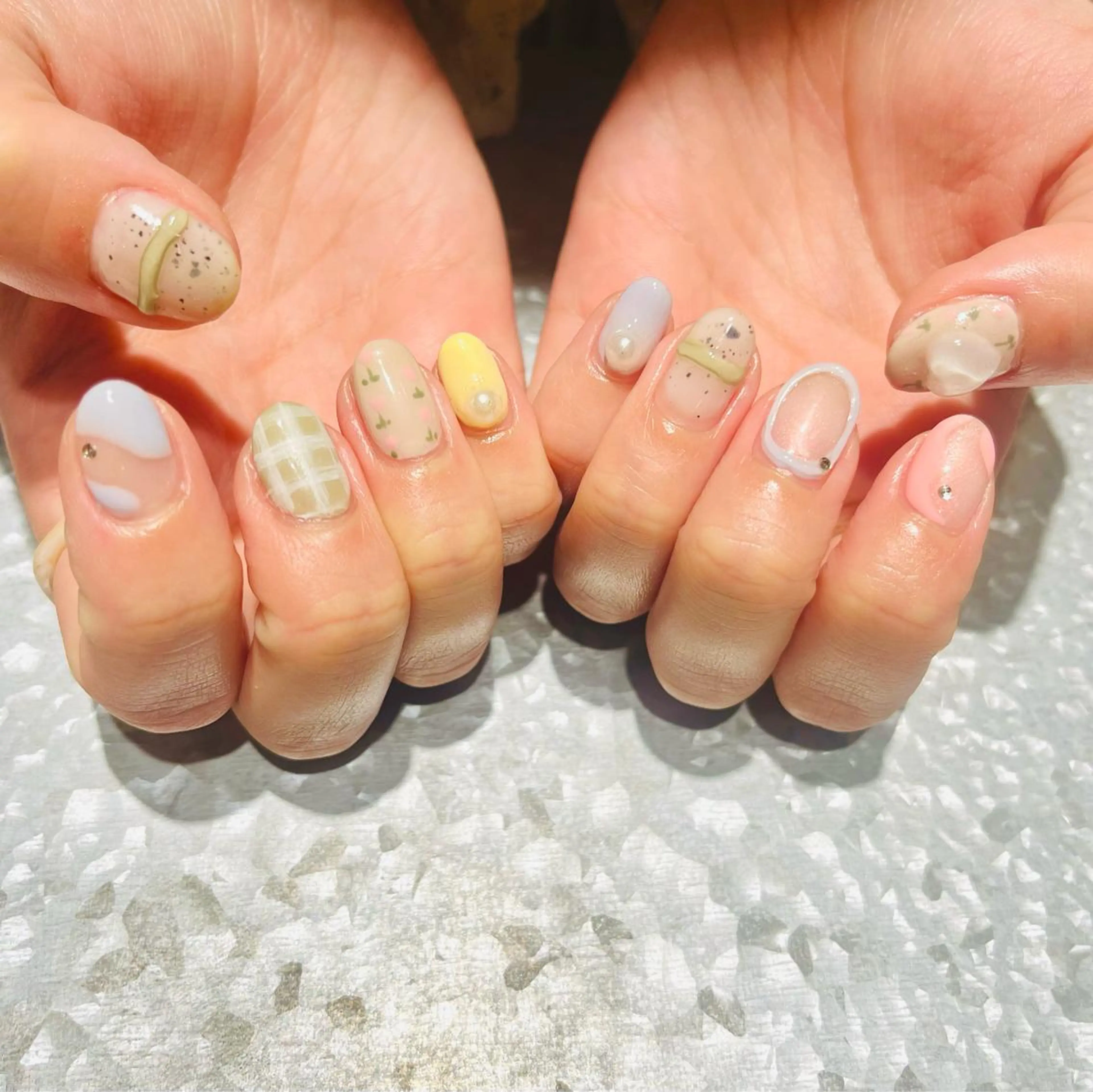 ネイル ニュアンスネイル TRAM-nail moriizumiのネイルデザイン