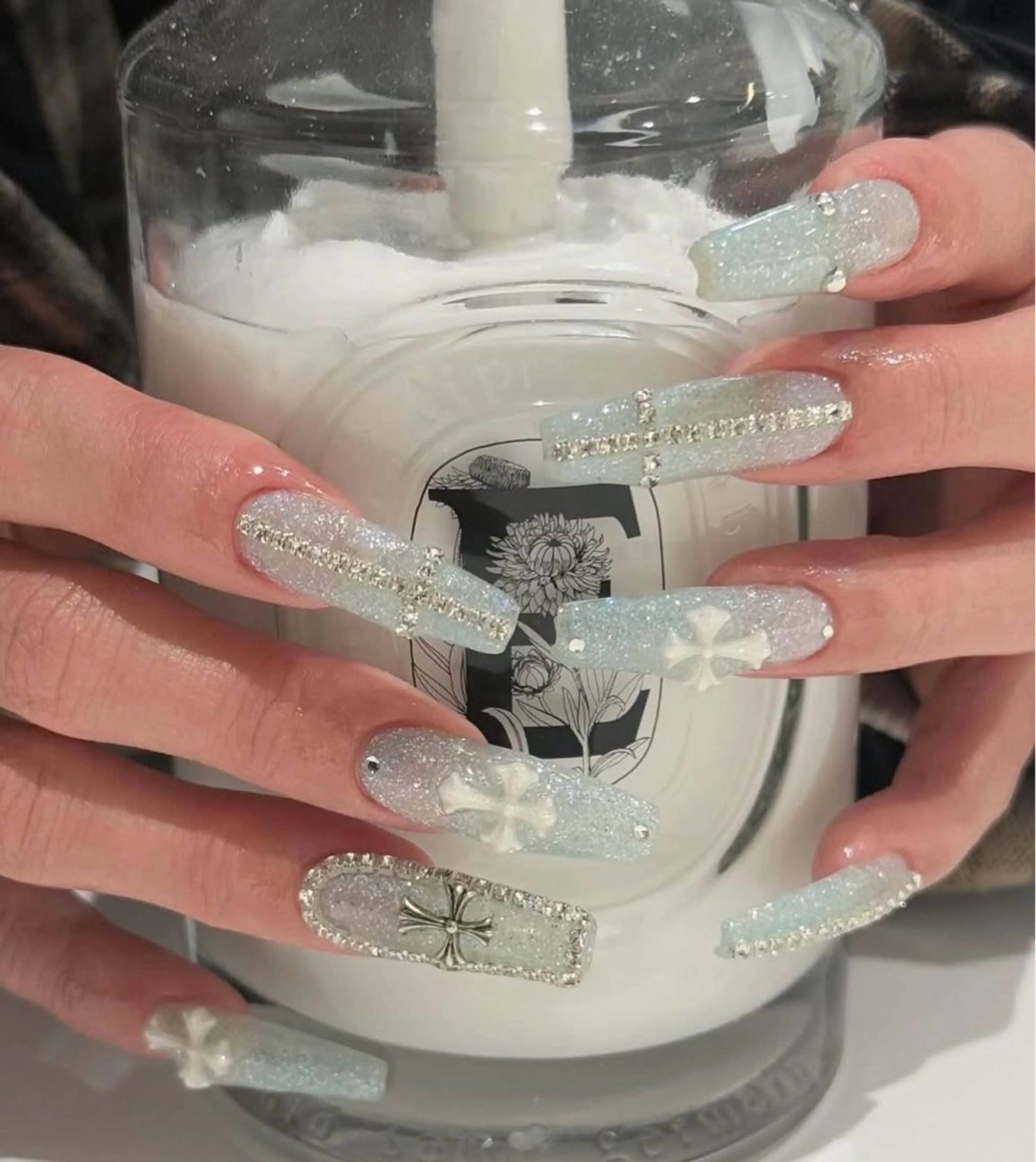 ネイル 韓国ネイル ニュアンスネイル シンプルネイル 春ネイル バレンタイン Nihonthy Nail 新宿所属・Nihonthy Nail 新宿のネイルデザイン