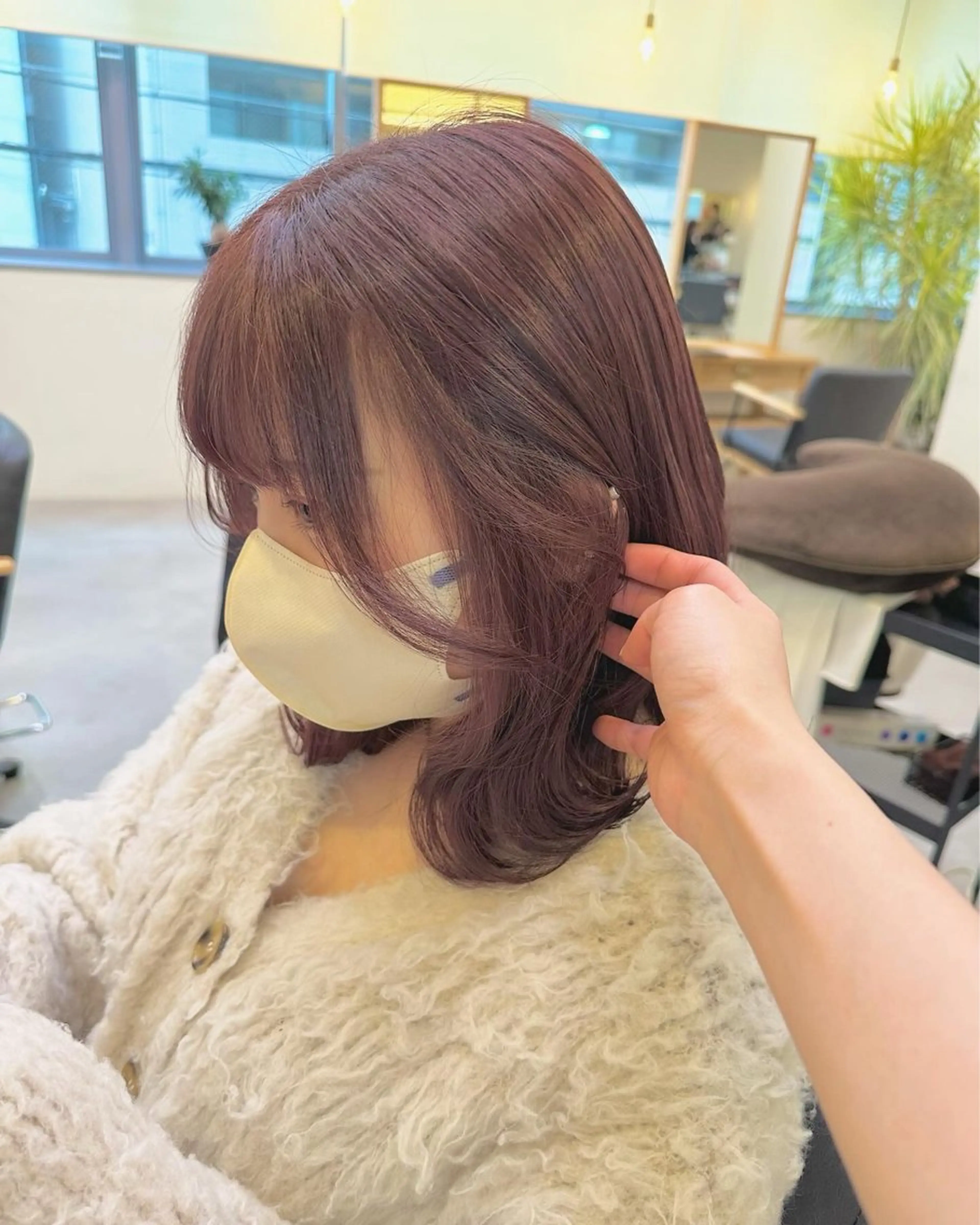 カラー 梅本 夢香のヘアスタイル