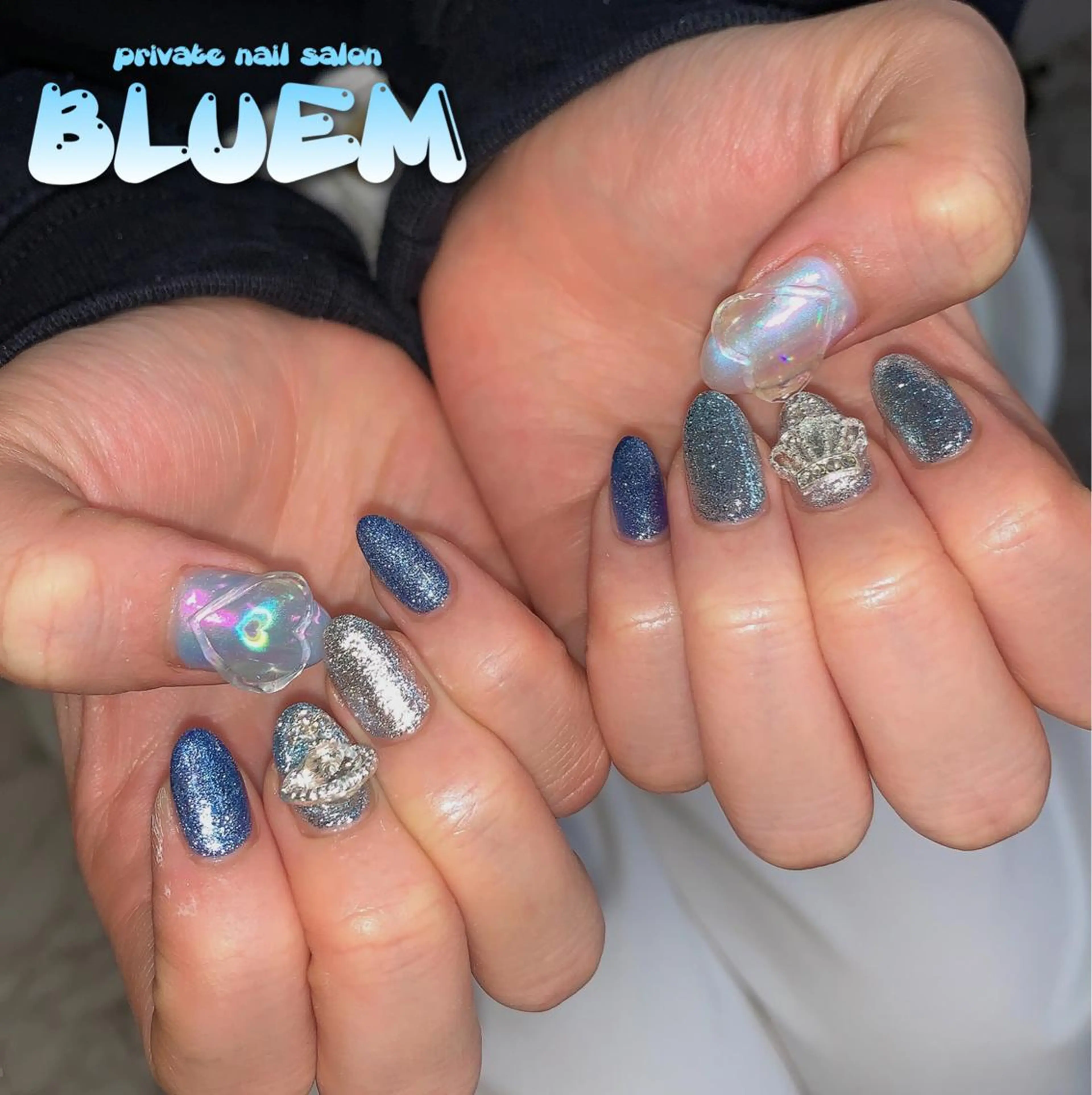 ネイル BLUEM なな🐶のネイルデザイン