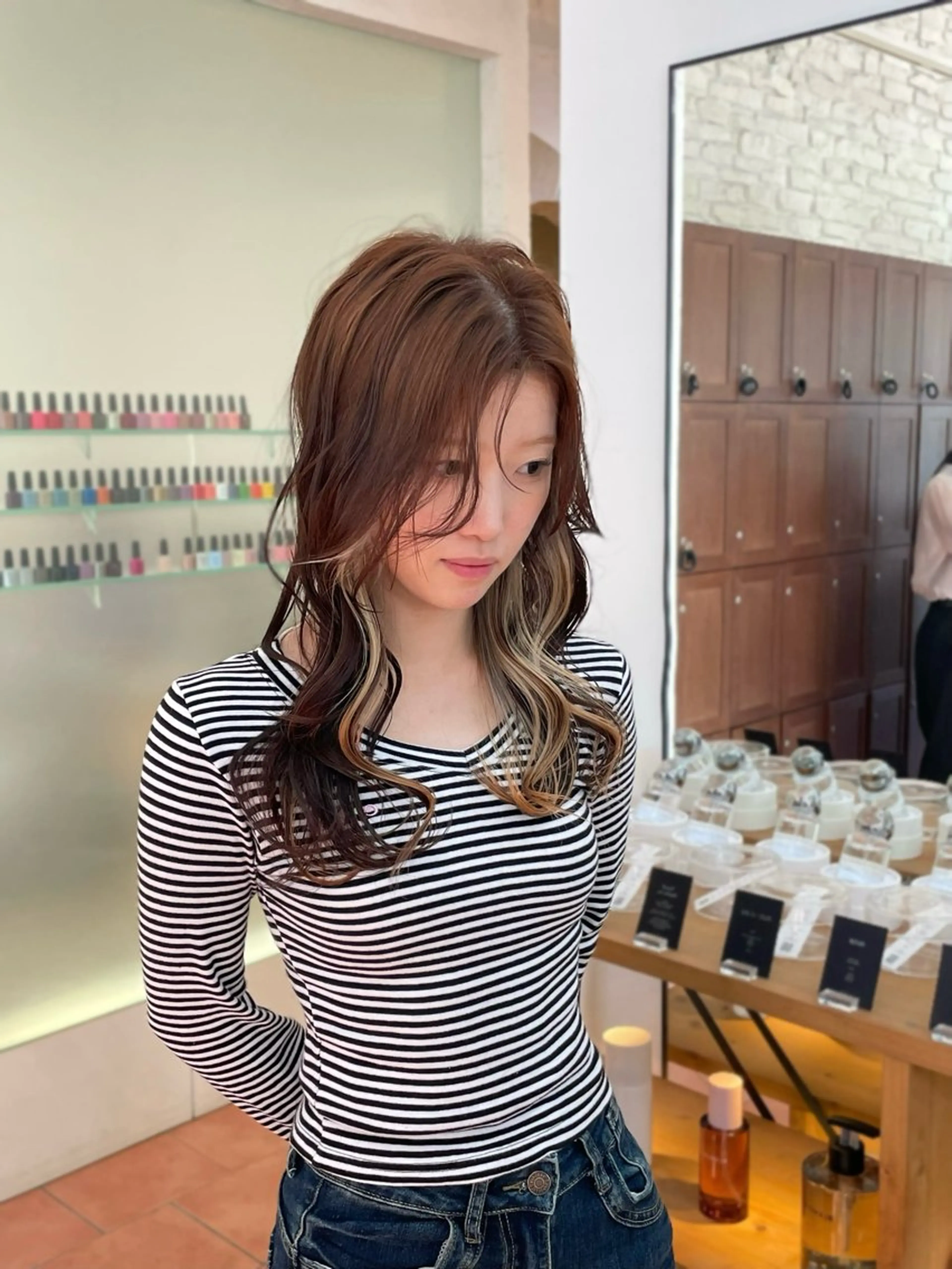 ロング ヘアカラー ⭐️韓国ブリーチ 顔周りカット⭐️のヘアスタイル