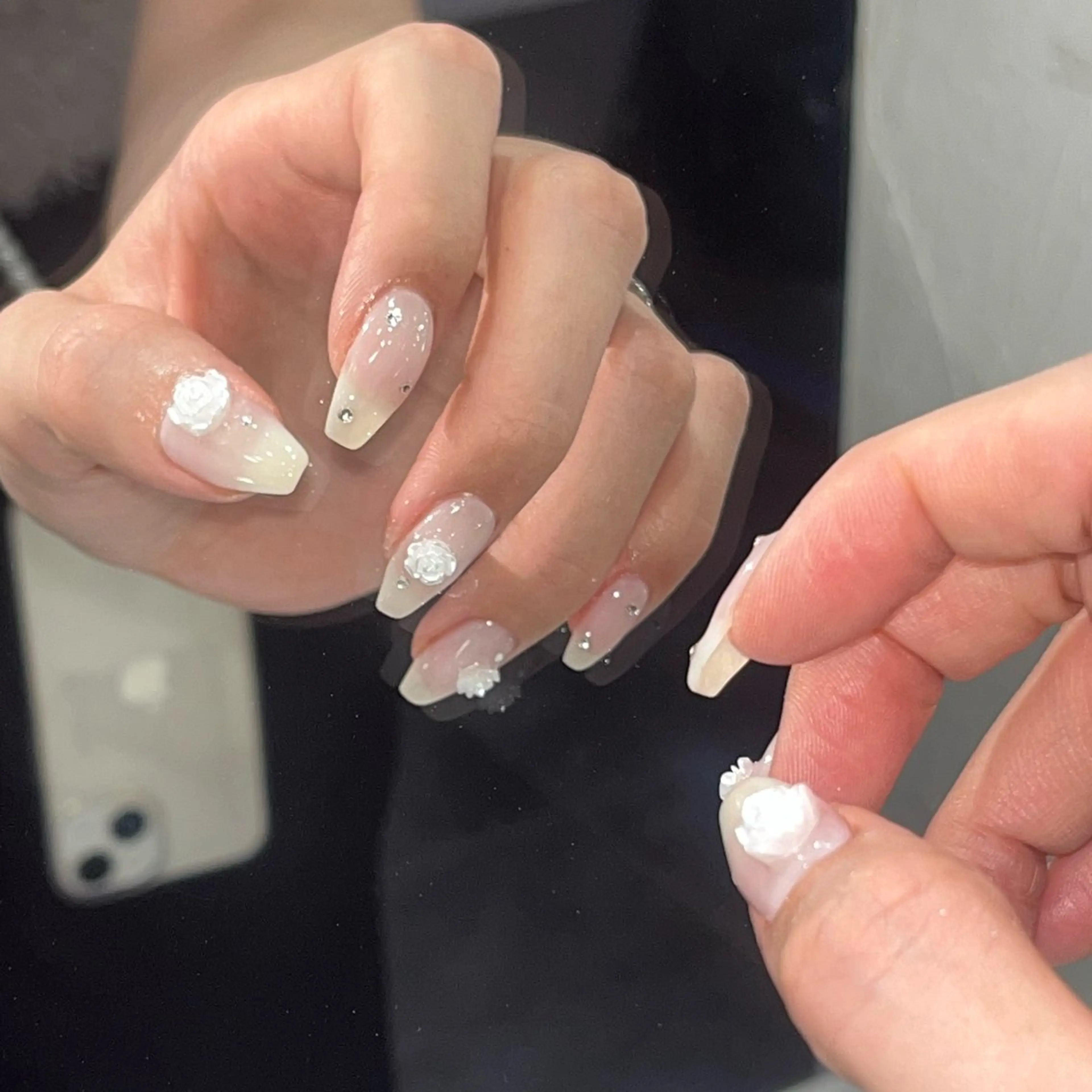 ネイル VENUSBELT Miiのネイルデザイン