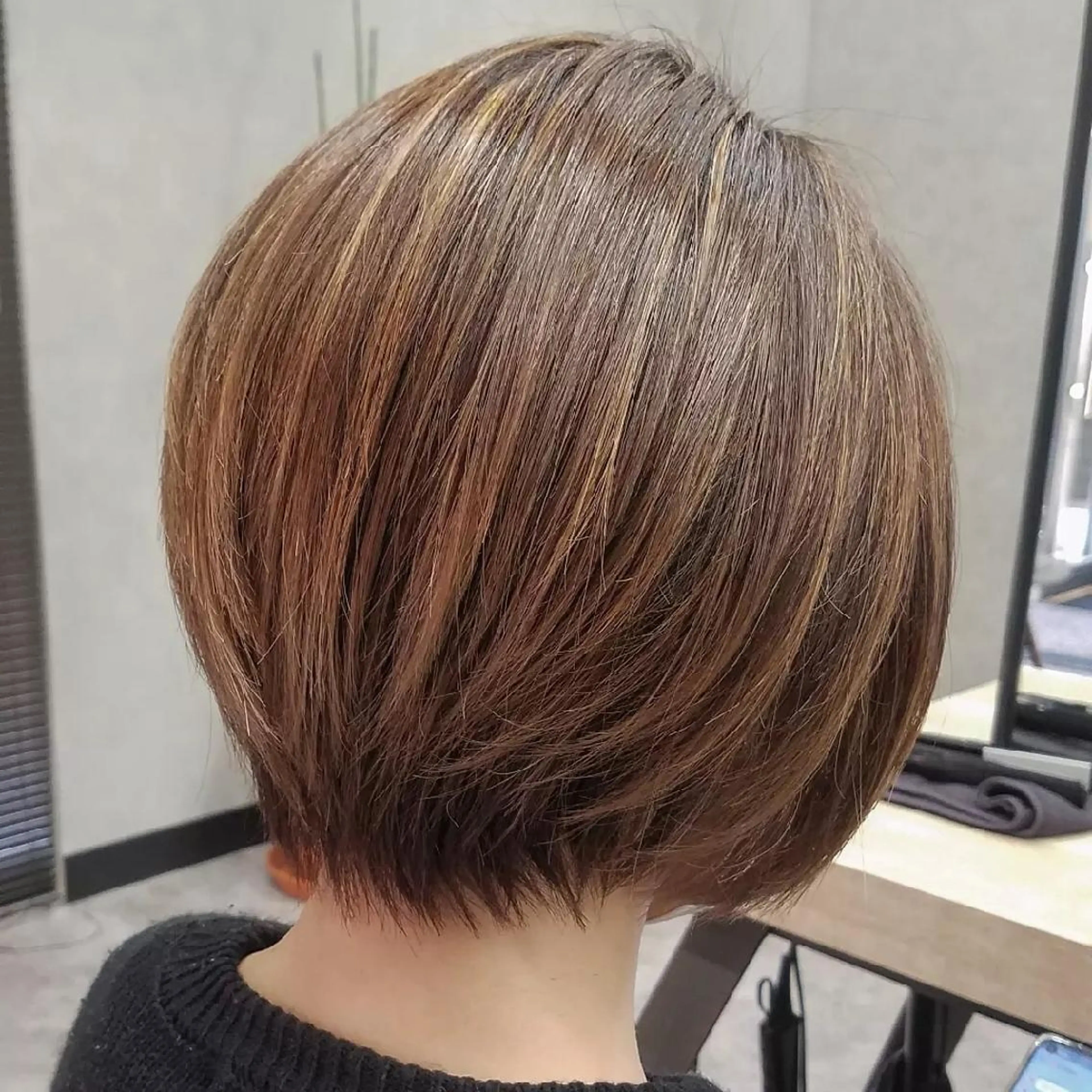 ショート カラー ハイライトカラー ハイライト ショートヘア カット トリートメント レイヤー/ショート /山田譲治✂️のヘアスタイル