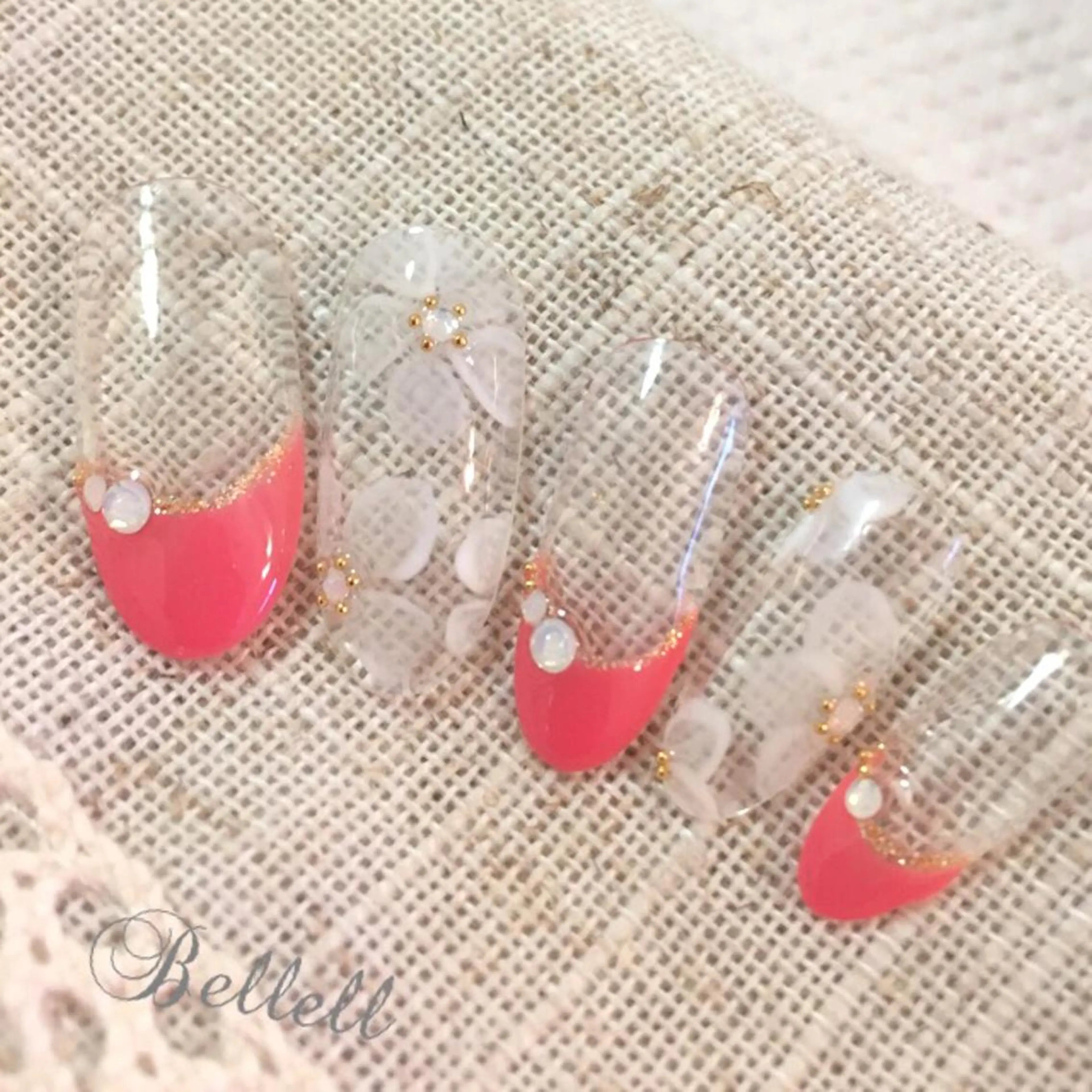 ネイル 青木 綾子のネイルデザイン