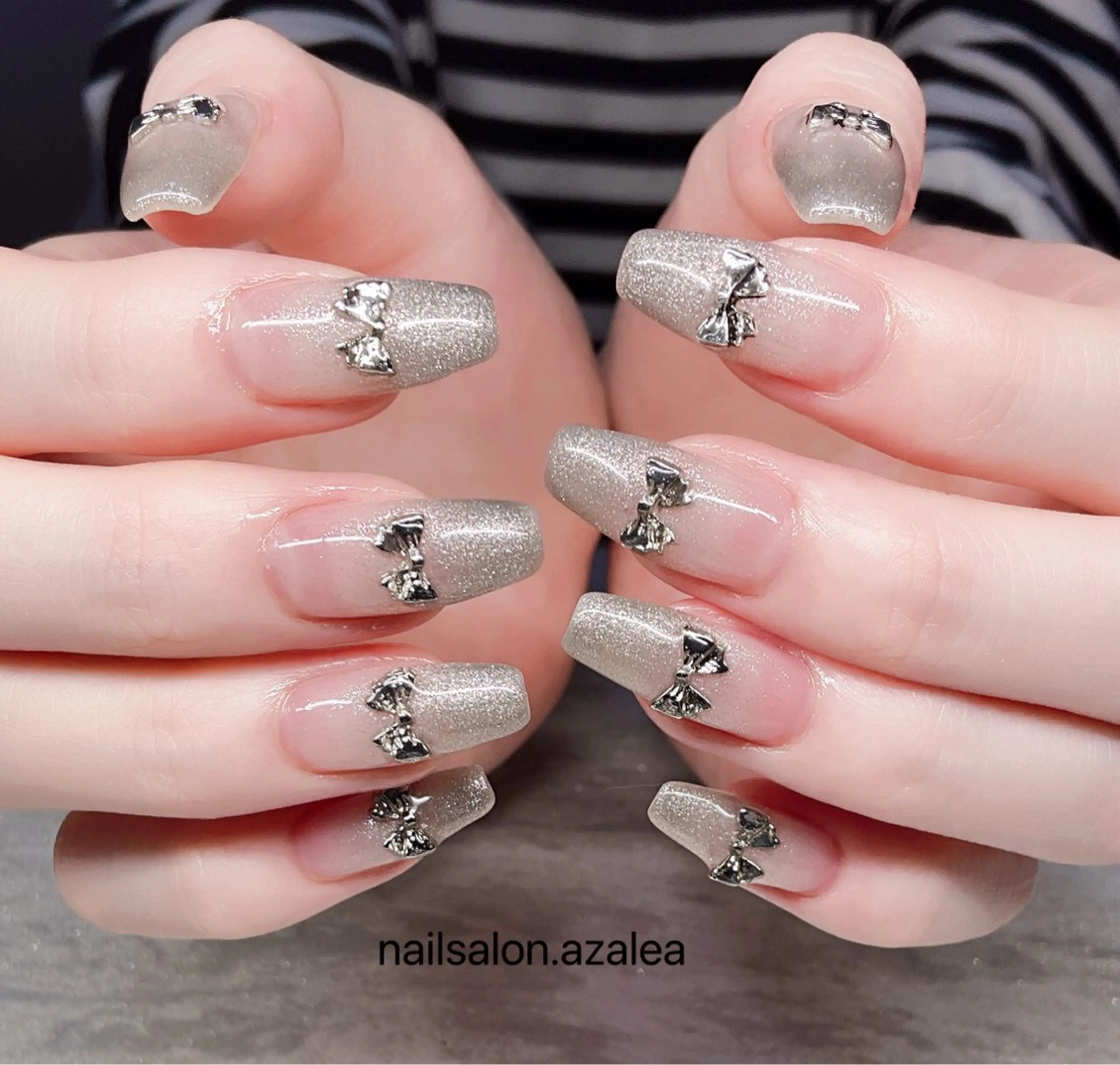 ネイル ハンドネイル R inのネイルデザイン