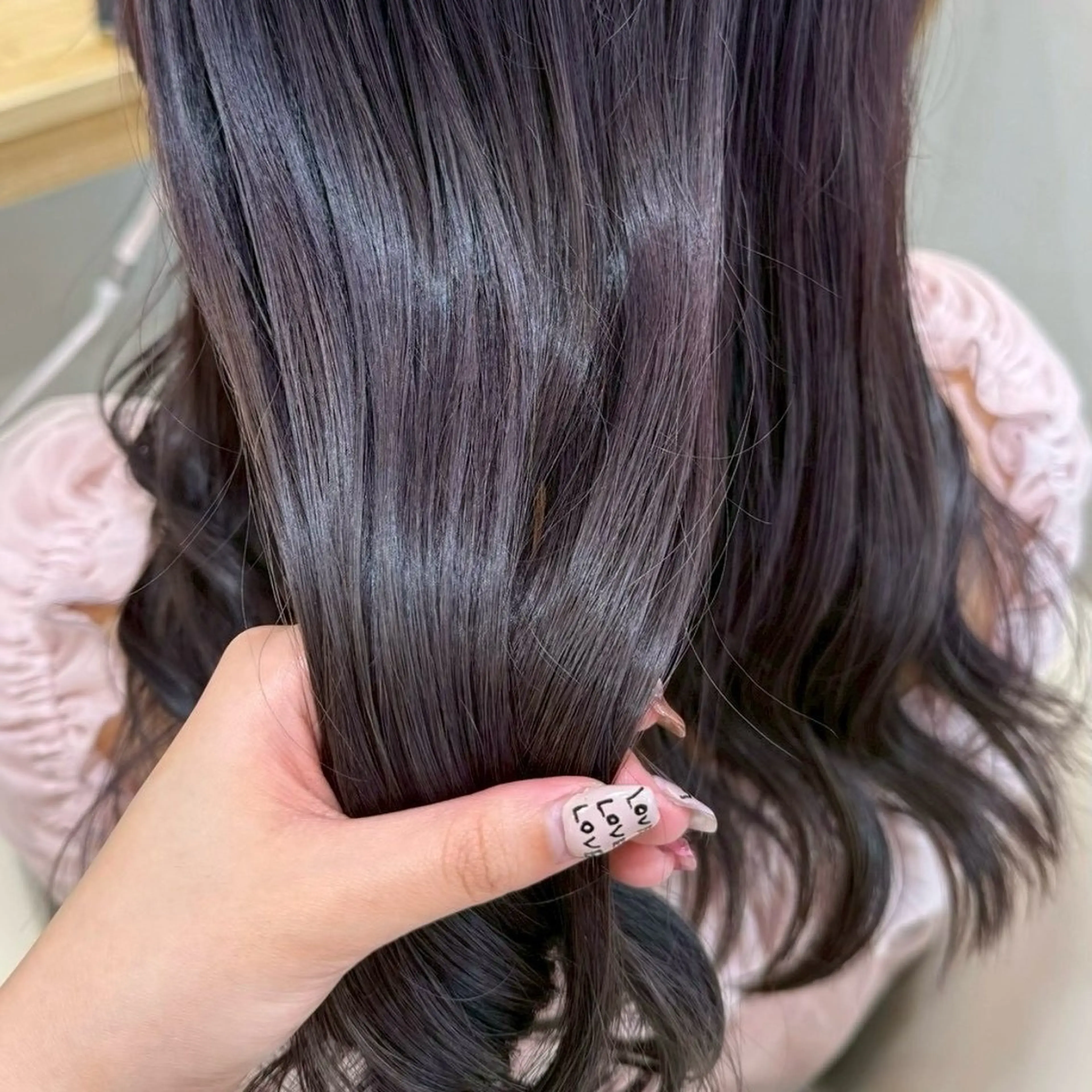 カラー 艶カラー🌟 ブリーチ/紅芭✨のヘアスタイル