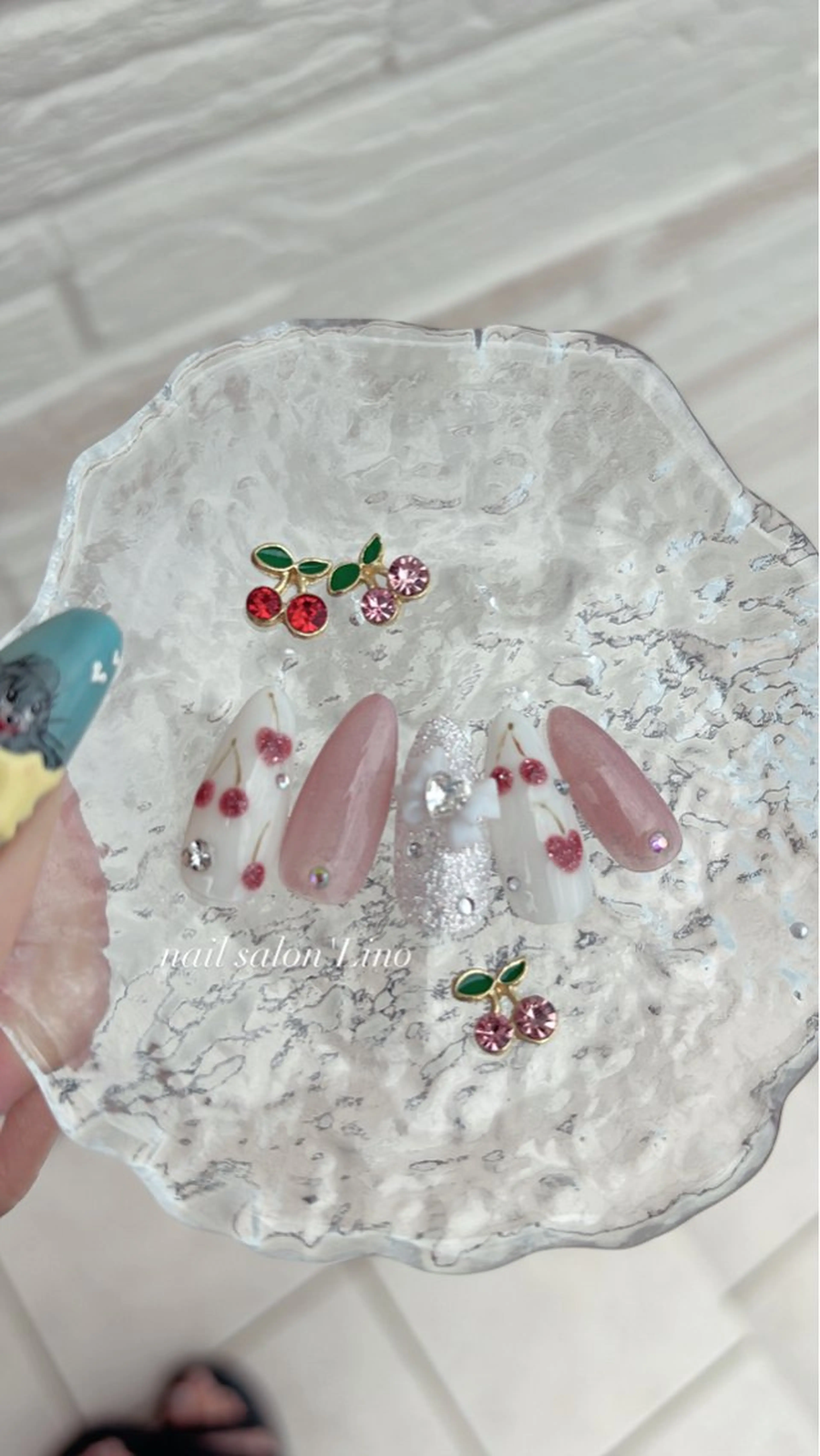 ネイル フラッシュネイル Lino𓂃⟡.· Chizuruのネイルデザイン