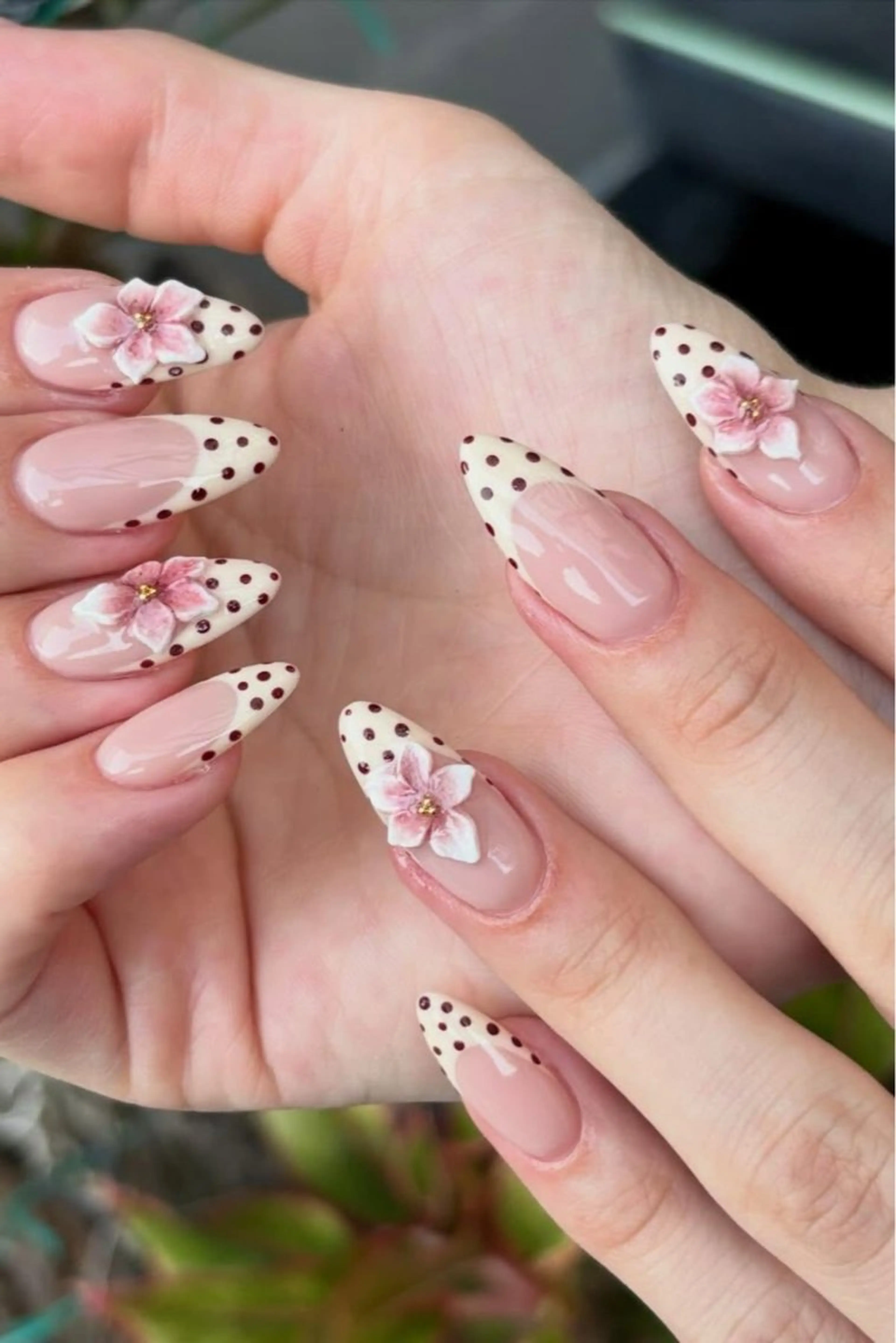 カラー グラデーションカラー ピンクカラー ハンドネイル AIN Nailのネイルデザイン