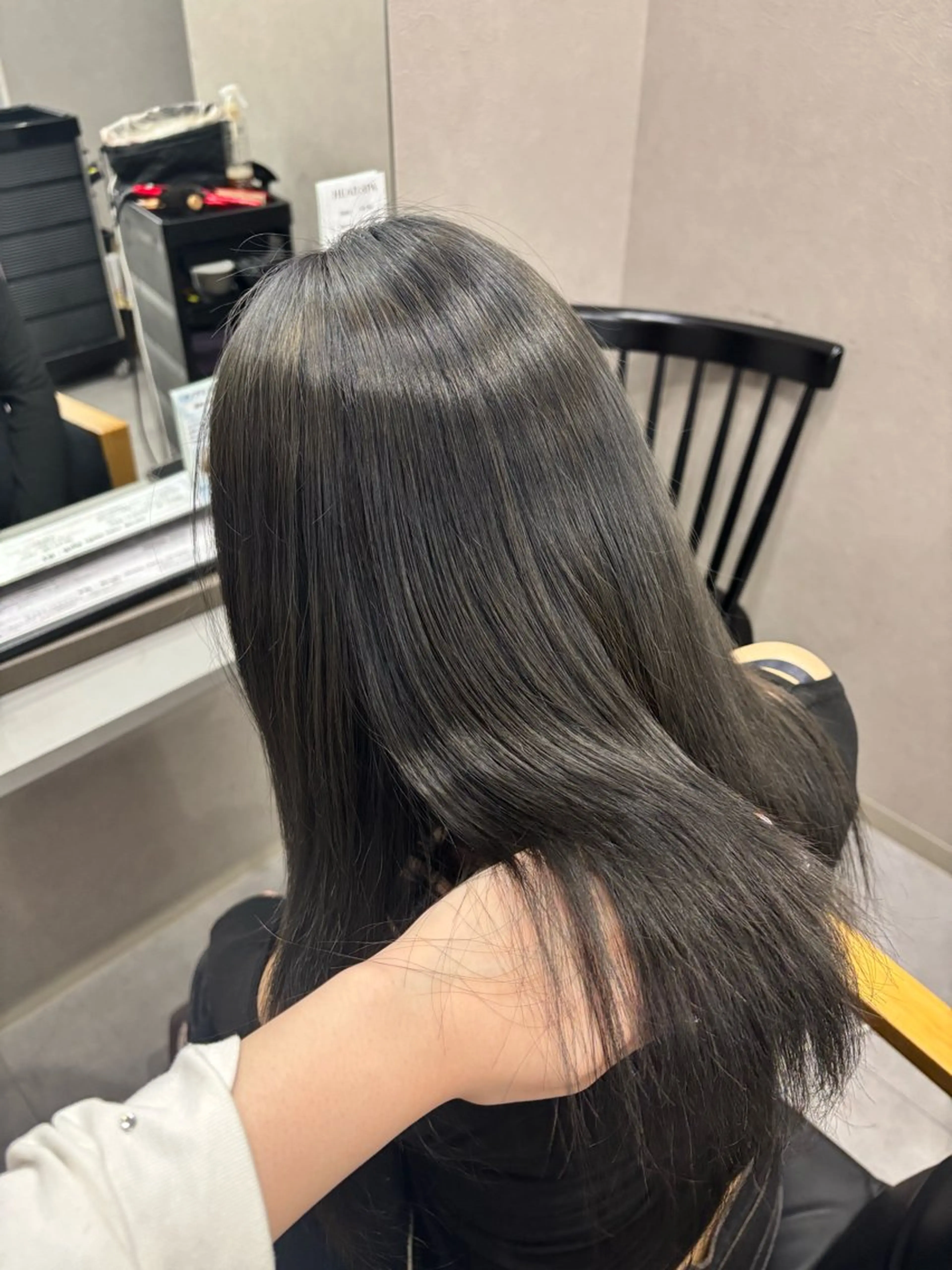 ロング カラー ヘアカラー PALO もかのヘアスタイル