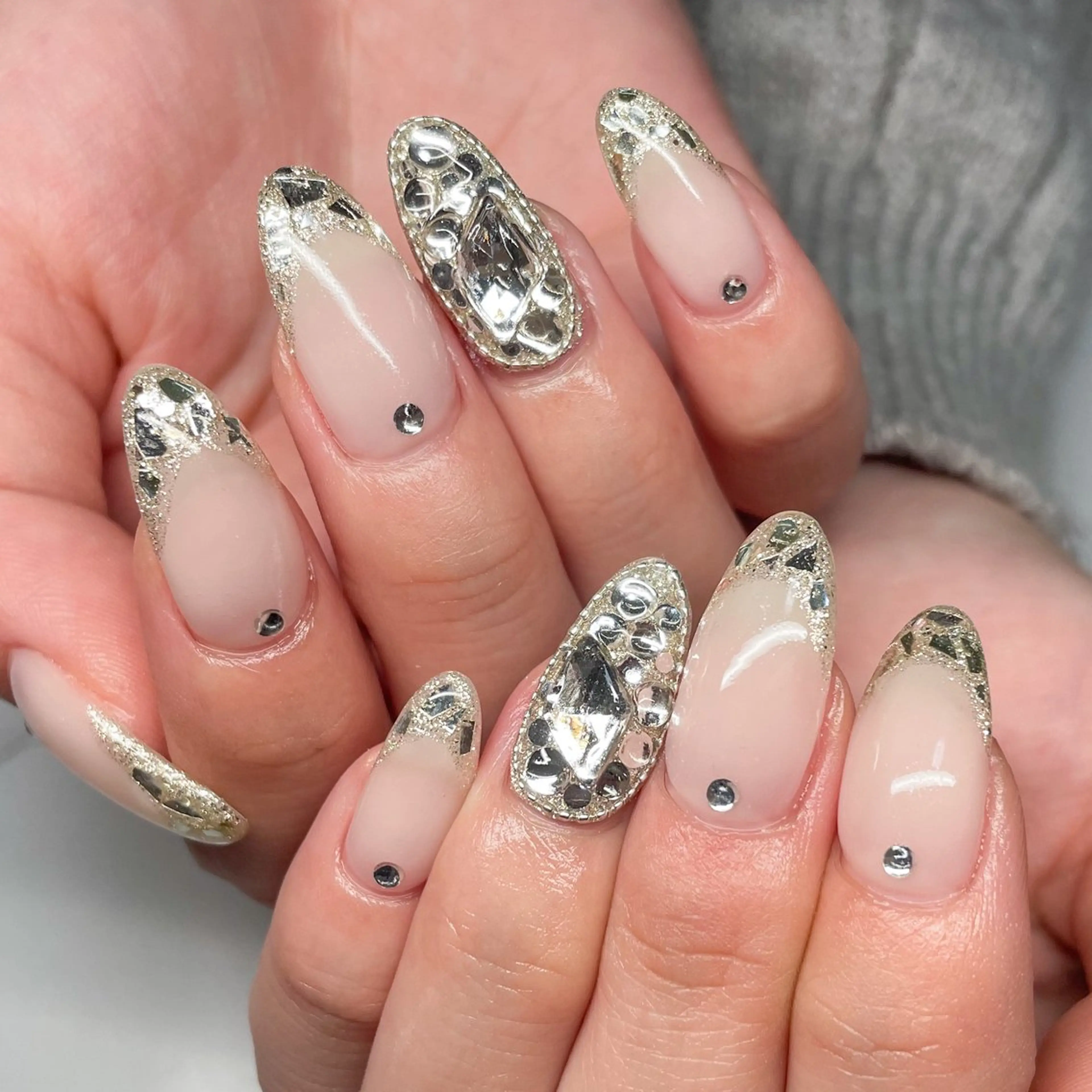 ネイル アートネイル フレンチネイル ガラスフレンチ ロングネイル マグネットネイル Nail Salon AMICALのネイルデザイン