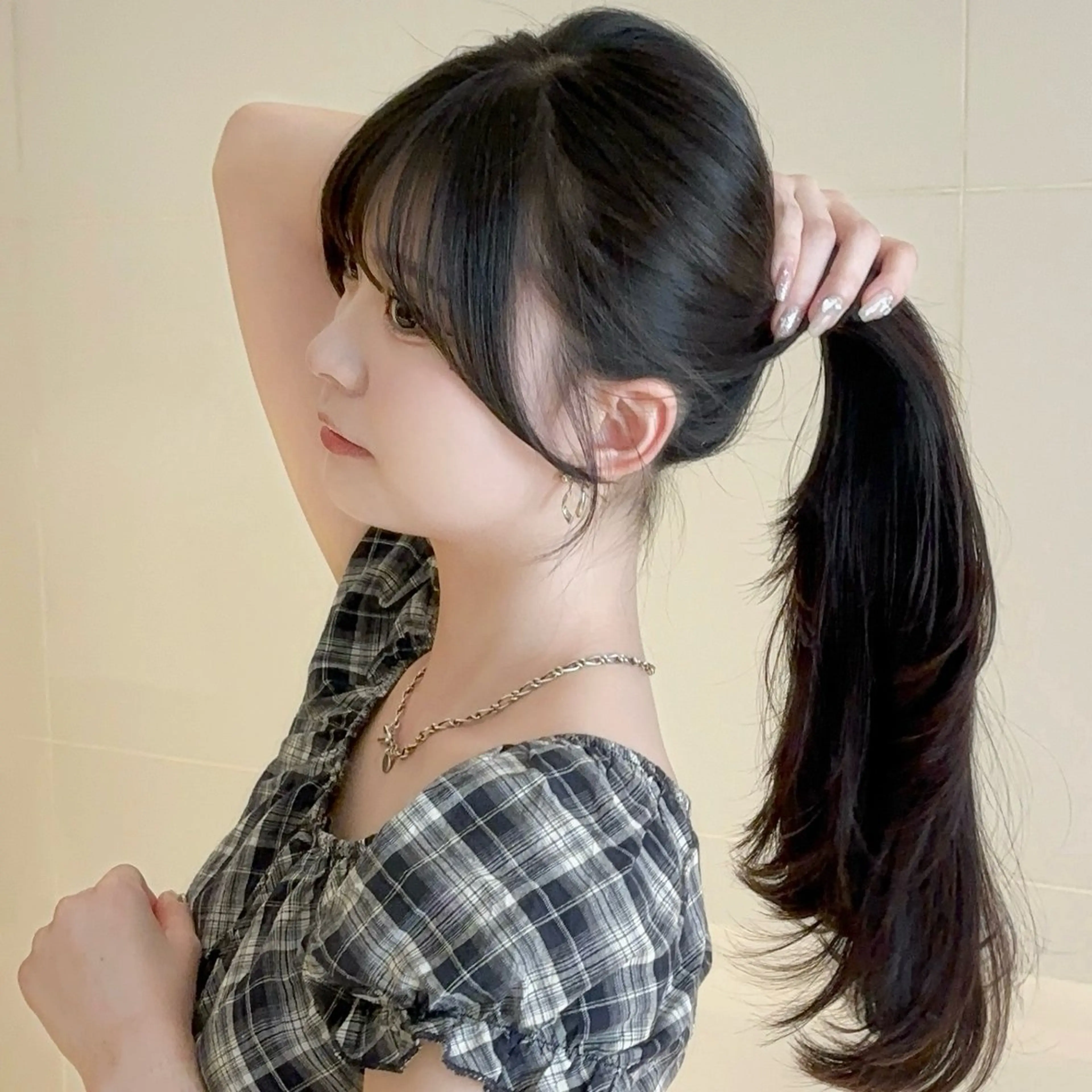 ロング 顔まわりレイヤー 顔周りカット レイヤーカット ヘアセット Ayano‪‪🎀似 合わせ×透明感🎀のヘアスタイル