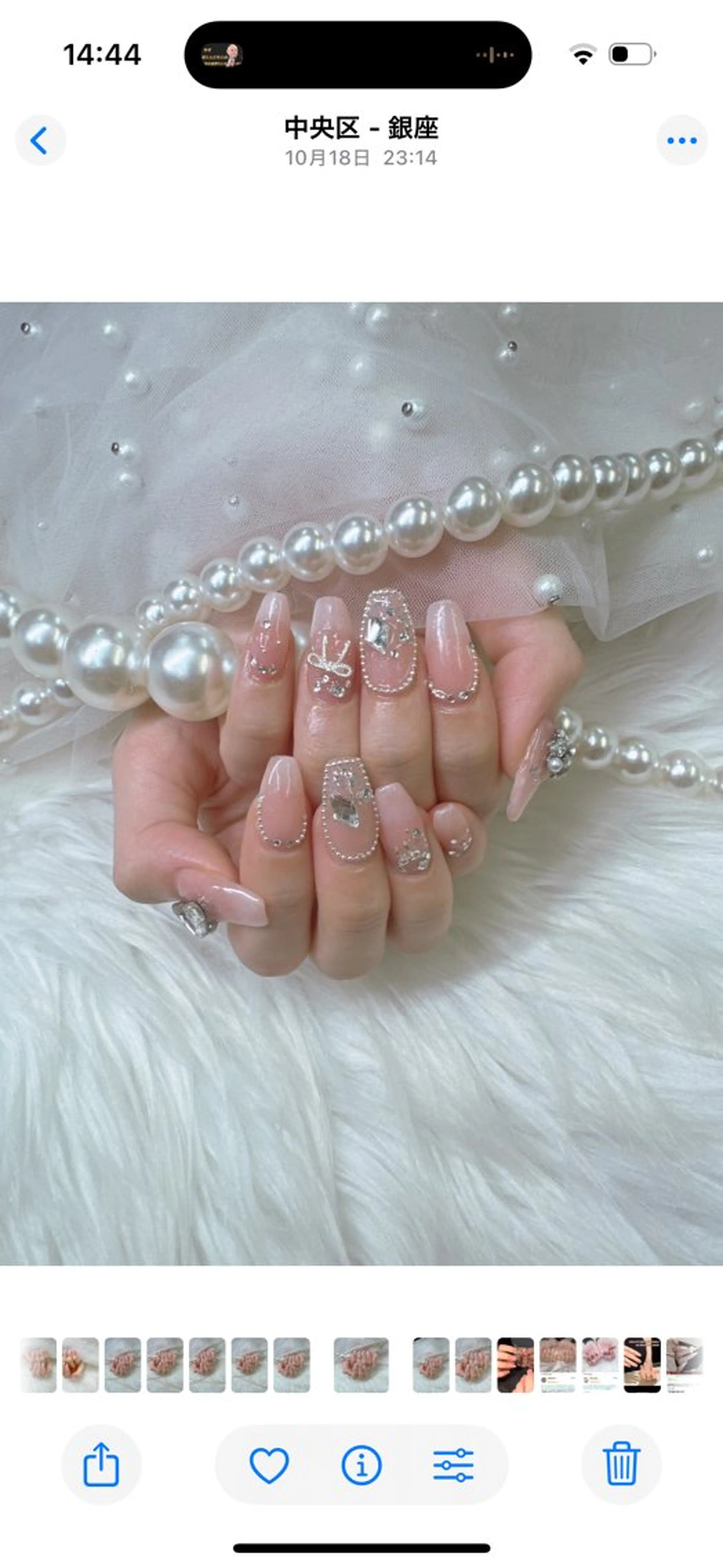 ネイル アートネイル べっ甲ネイル ボルドー チークネイル ドット ハンドネイル Queeens nailのネイルデザイン