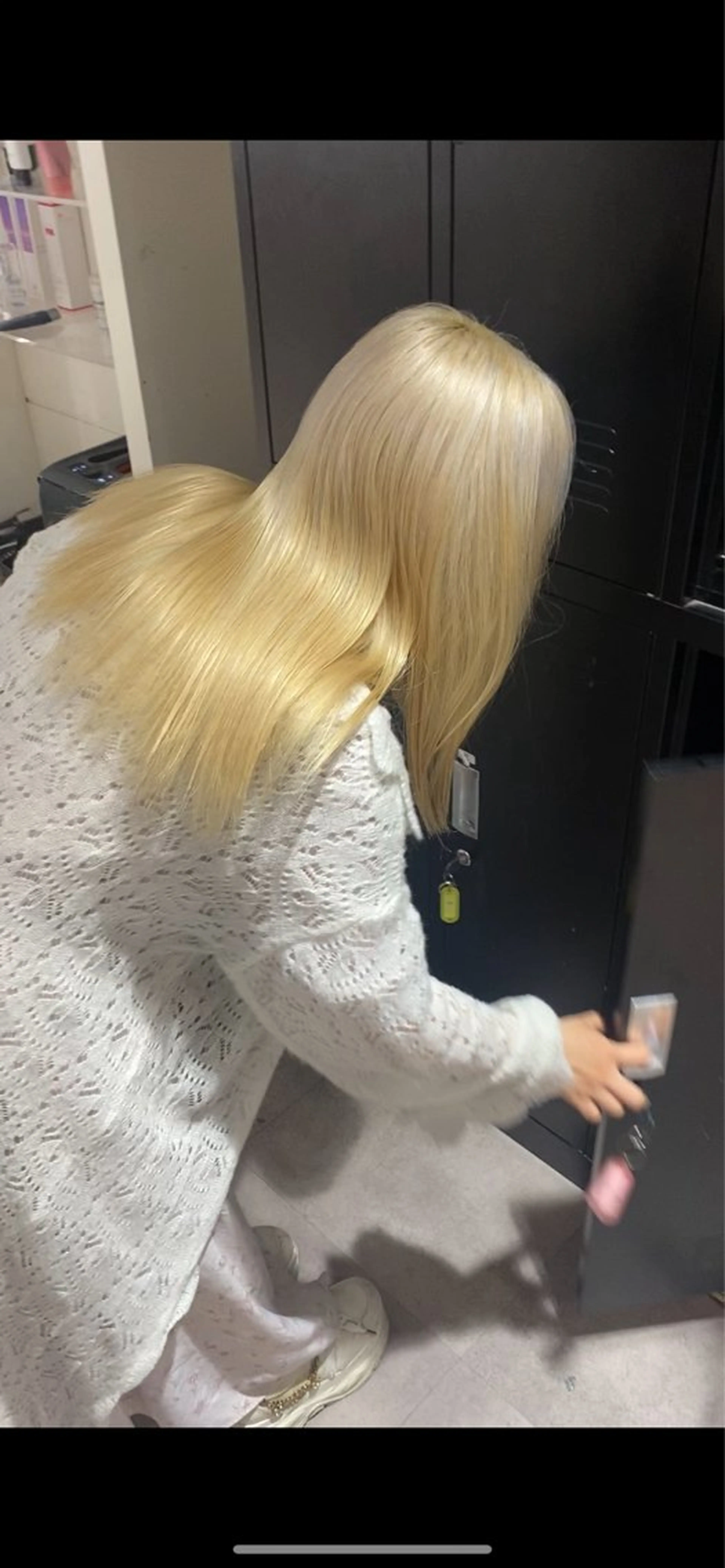 カラー ブロンド ホワイトブロンド ヘアカラー ヘアセット Seleneコウキ ブリーチ/ハイトーンのヘアスタイル