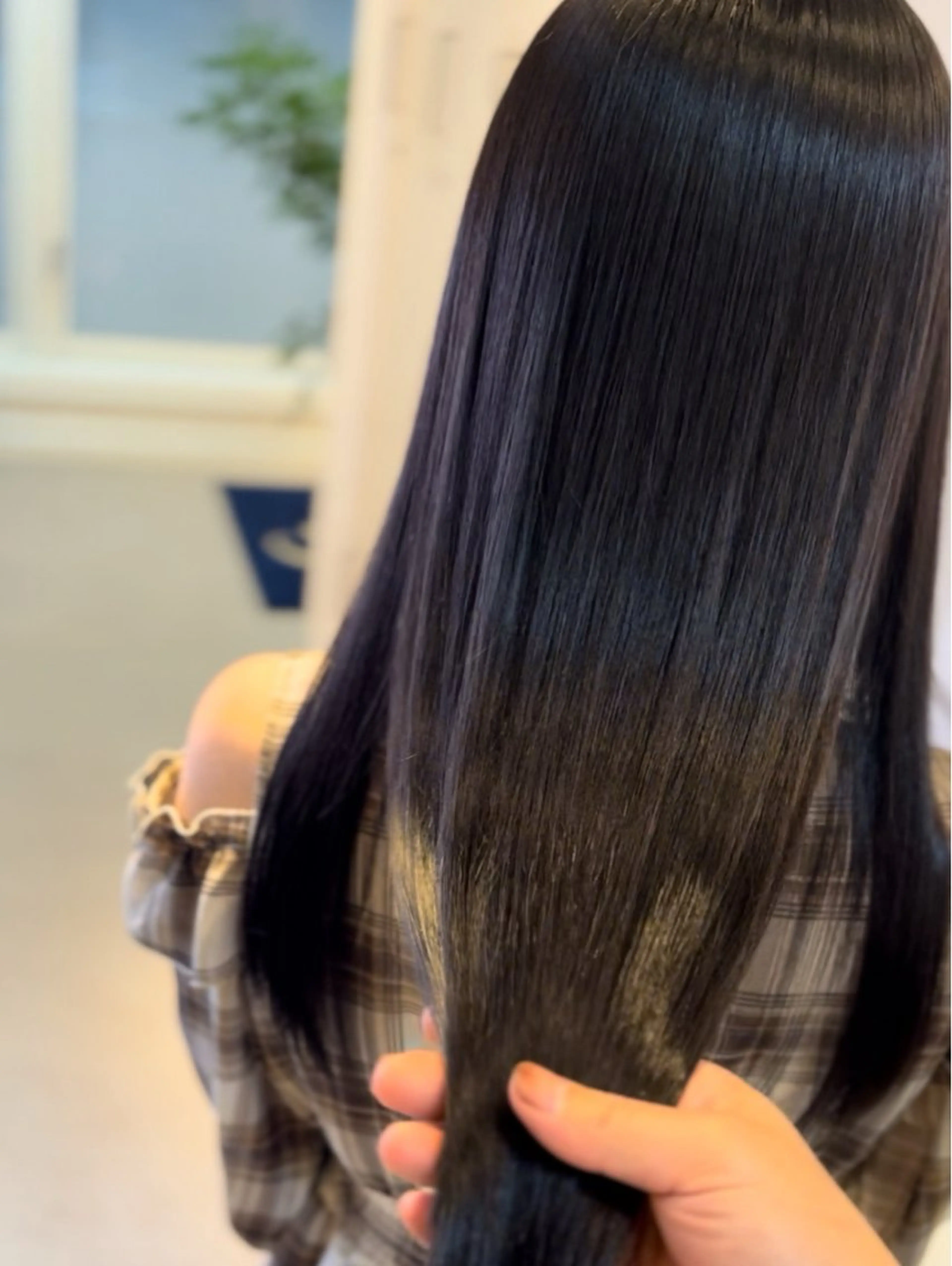 ロング 【大名】縮毛矯正特化 履歴が複雑ok／金城のヘアスタイル