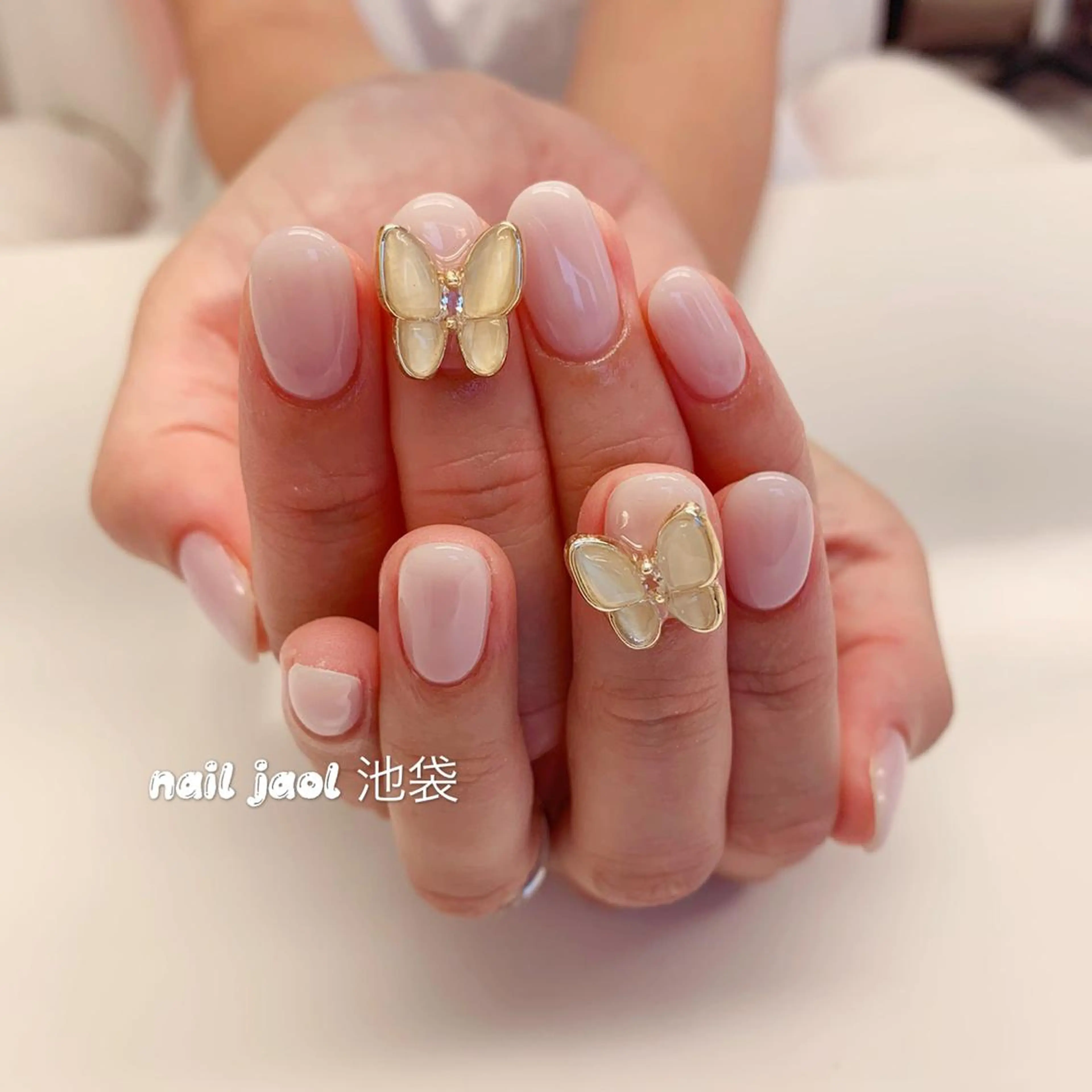 ミディアム ネイルJaol 池袋のネイルデザイン