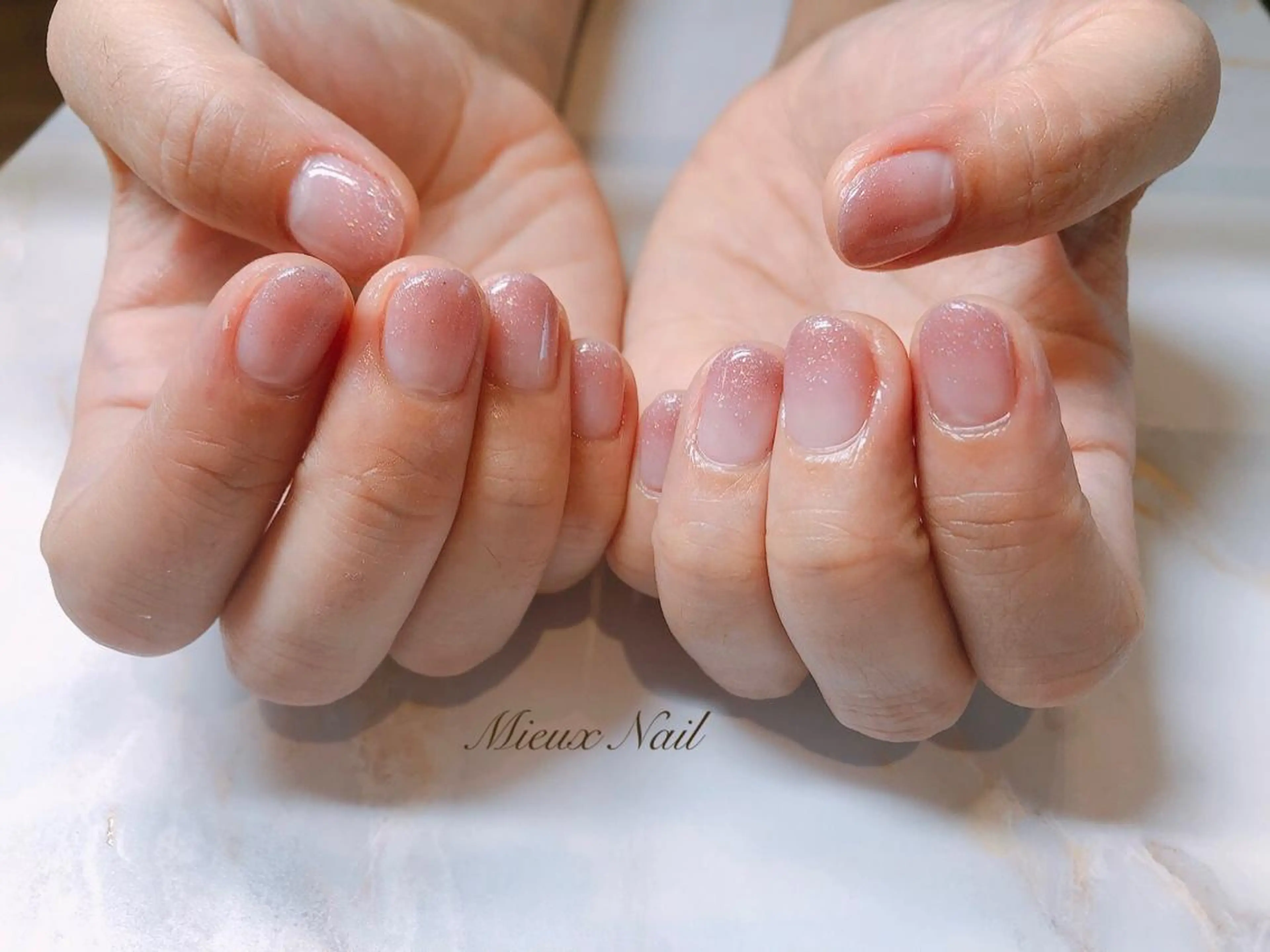 ネイル 市川 麻衣子のネイルデザイン