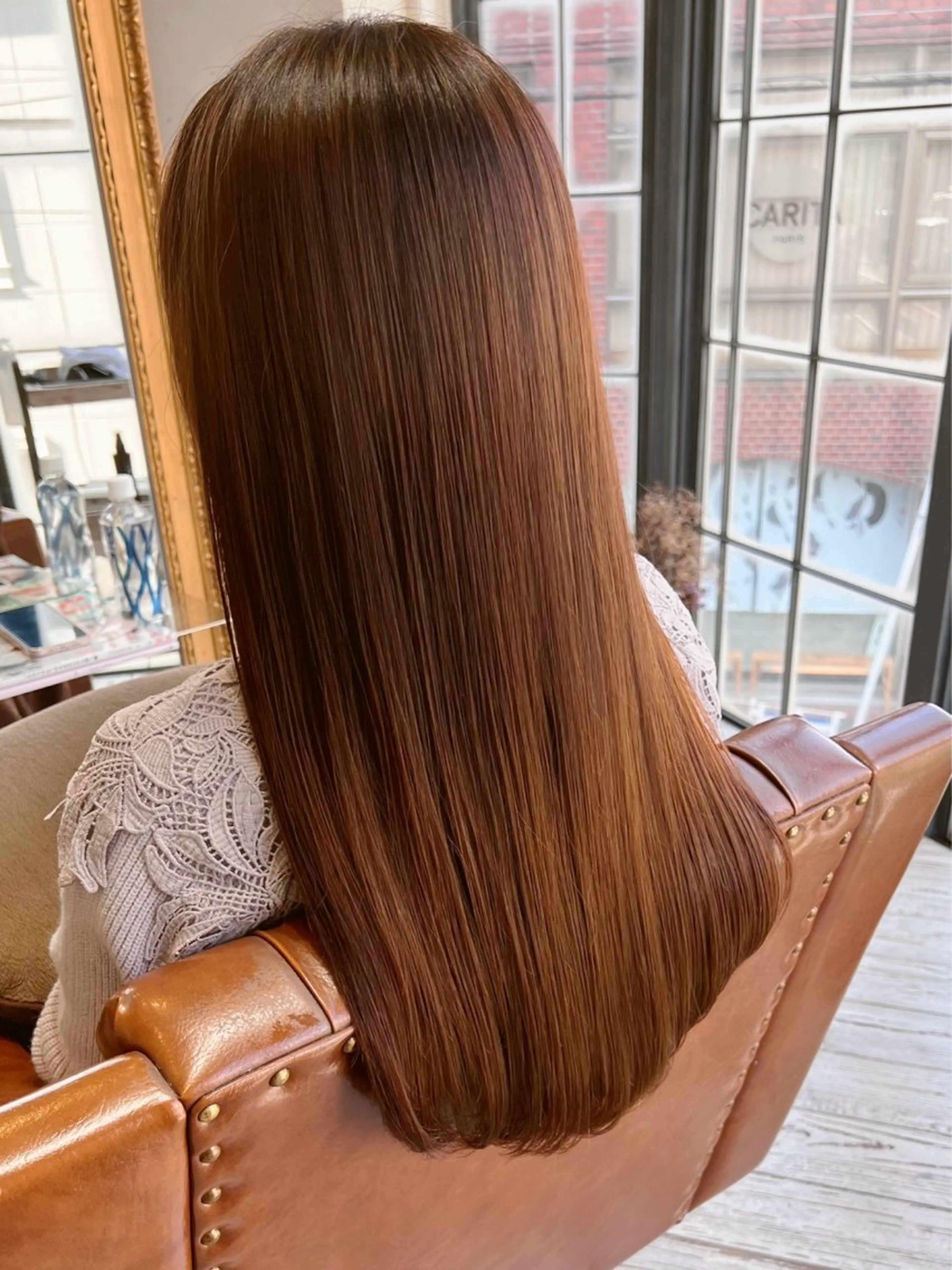 ロング カラー 大塚 実優のヘアスタイル