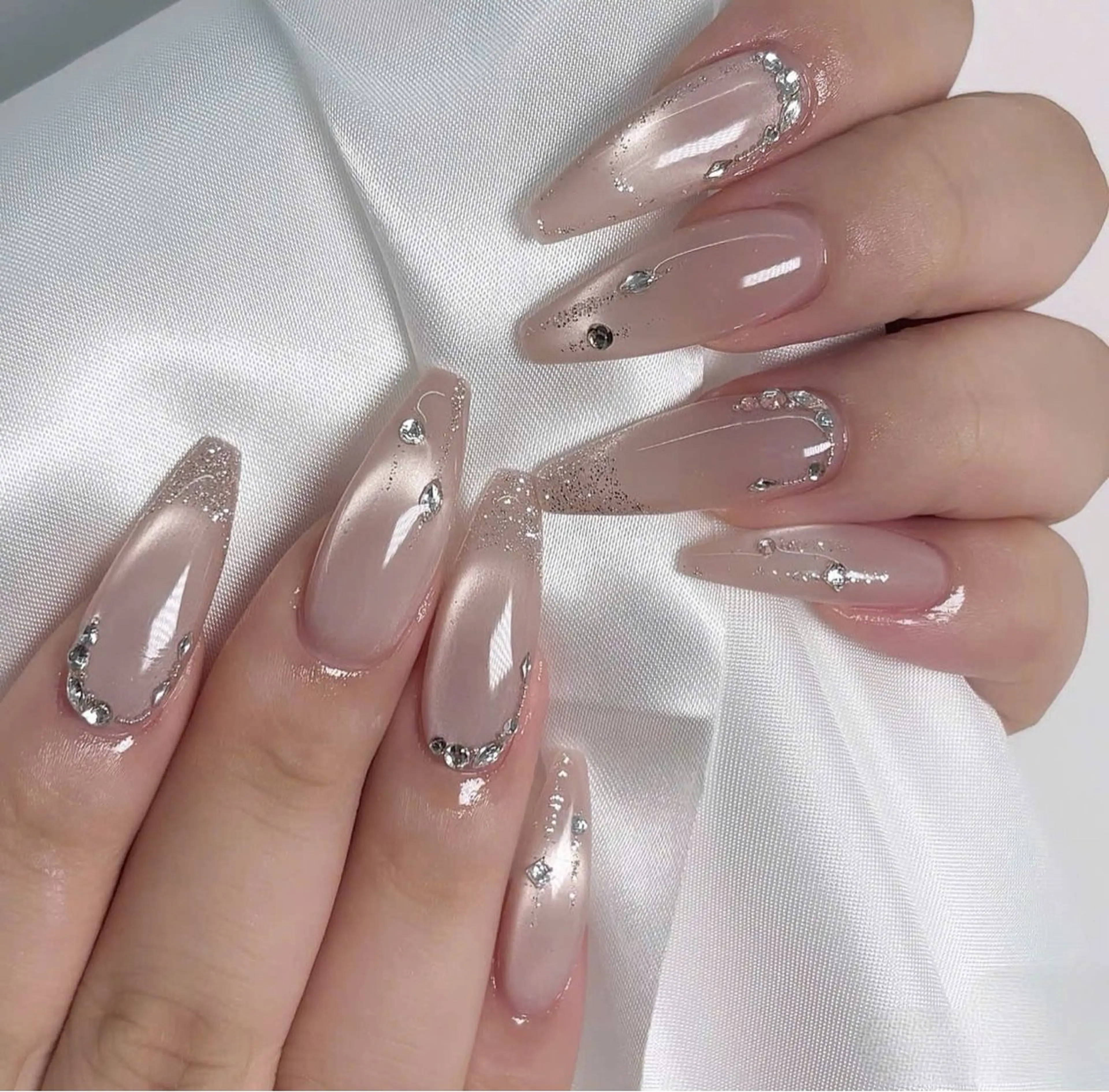 ネイル フレンチネイル キラキラネイル マグネットネイル ミラーネイル ニュアンスネイル MeiMei Nail モデル募集のネイルデザイン