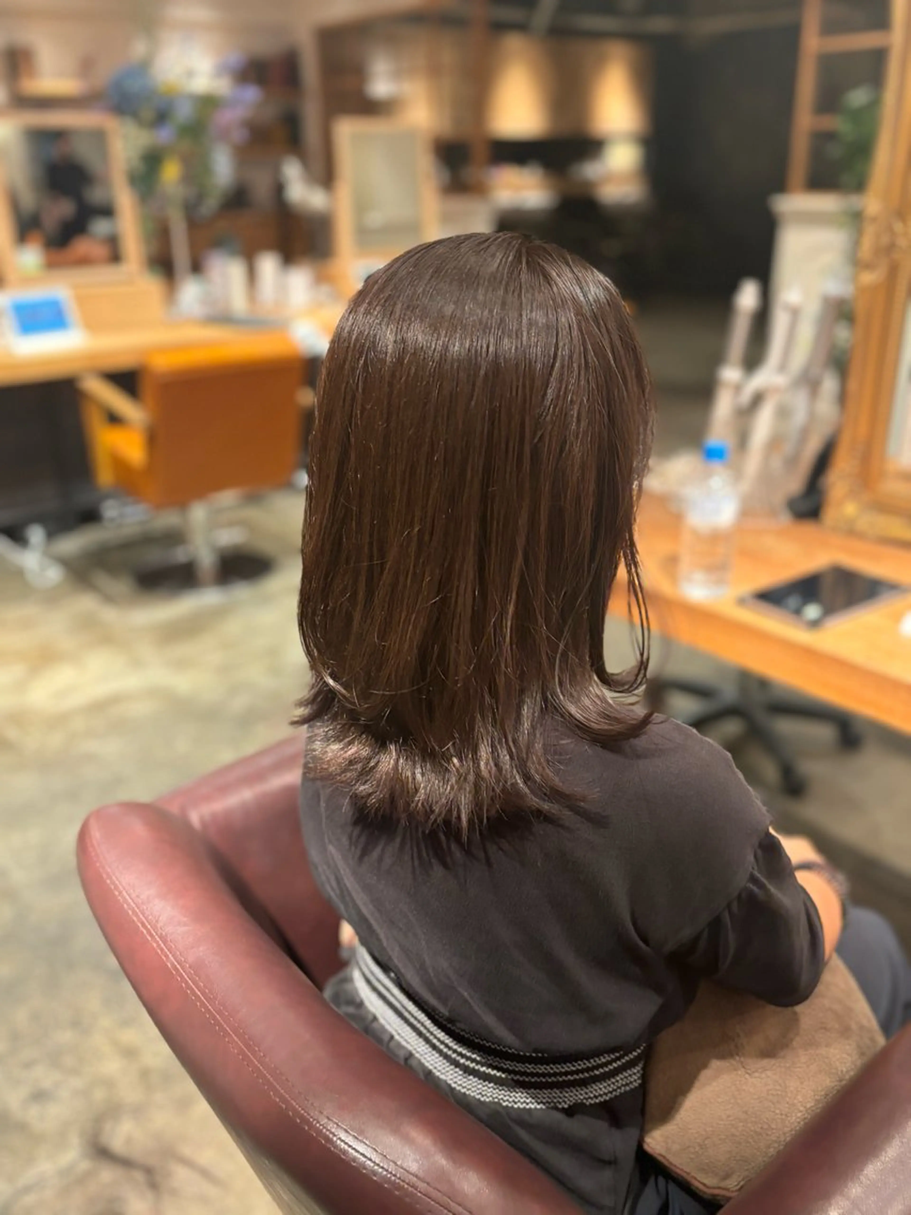 セミロング カラー グレージュ オリーブグレージュ オリーブグレー 髪質改善カラー ブラウン🤎YUMEのヘアスタイル