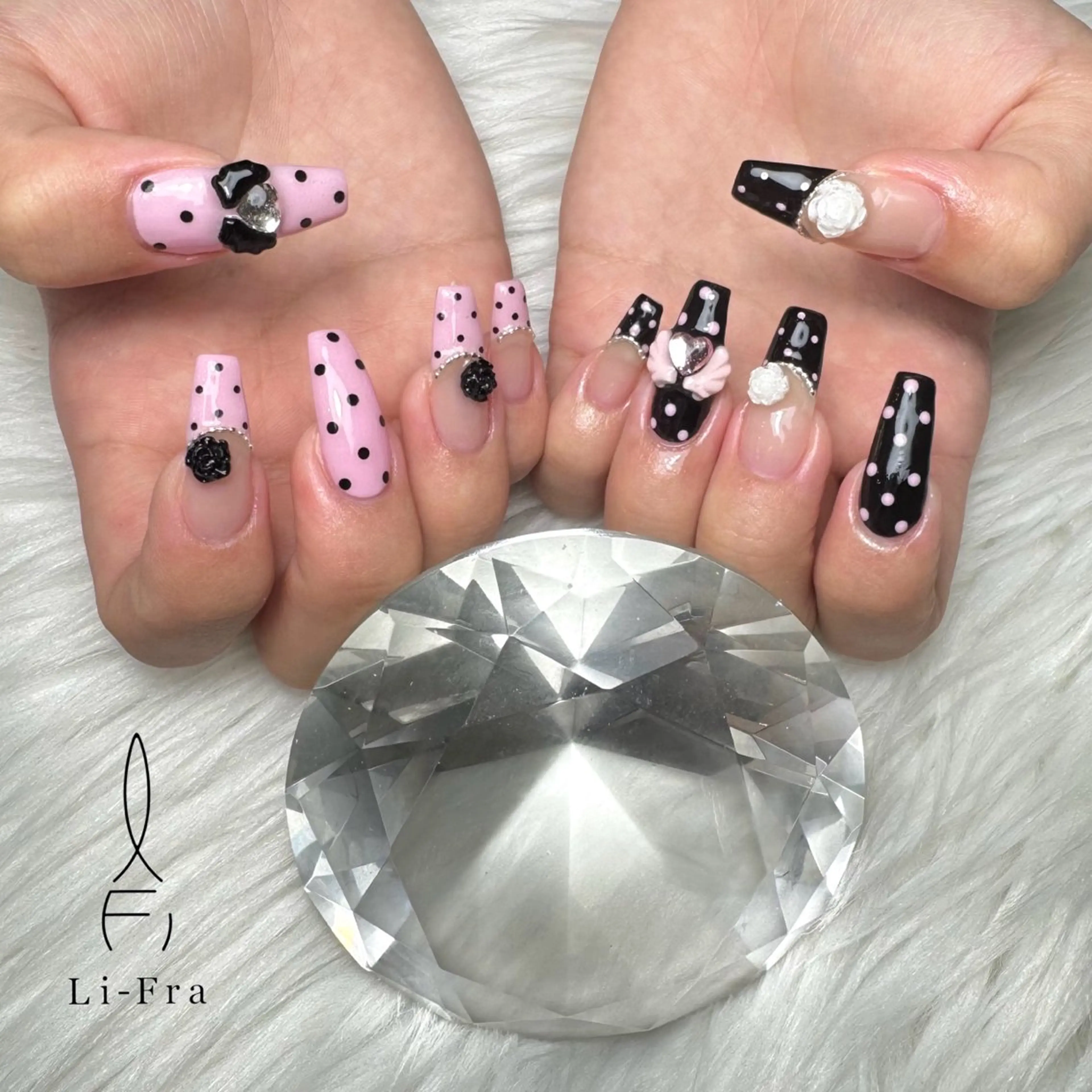 ネイル lifra AMIのネイルデザイン