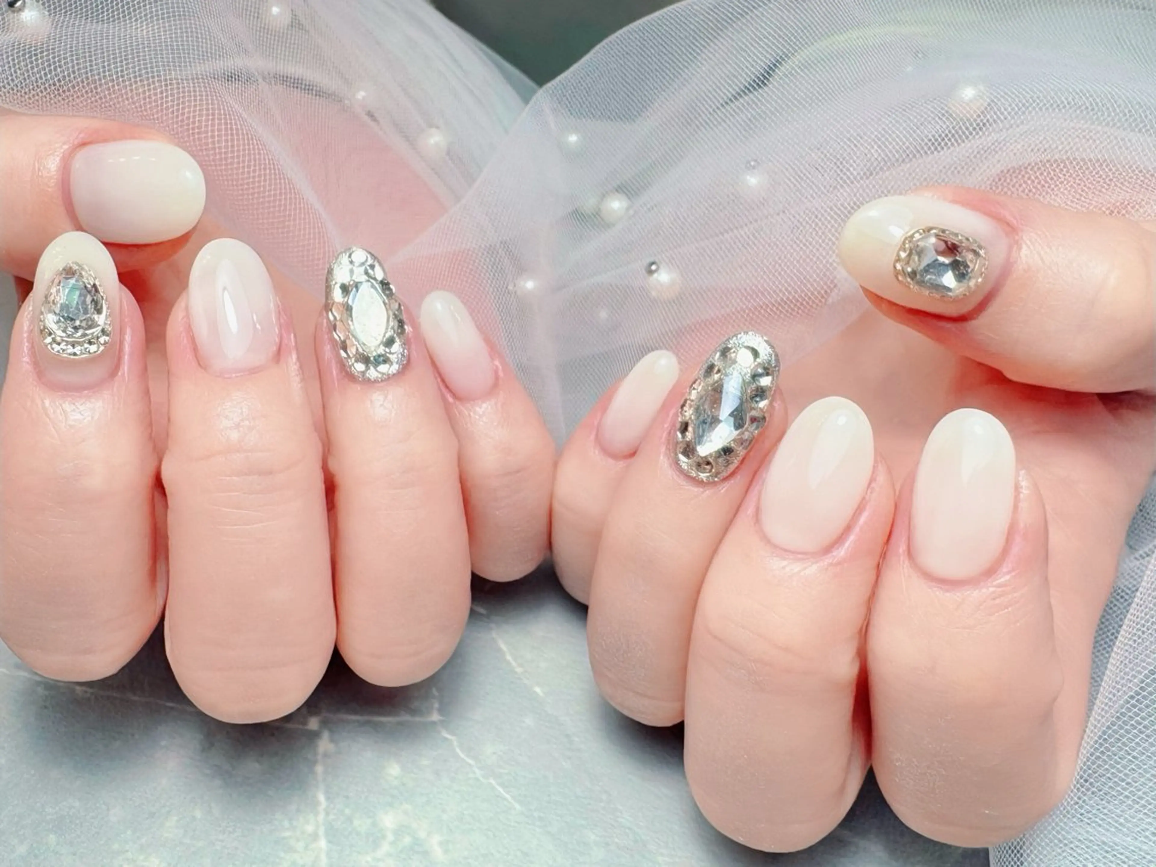 ネイル マジック ミラーのネイルデザイン