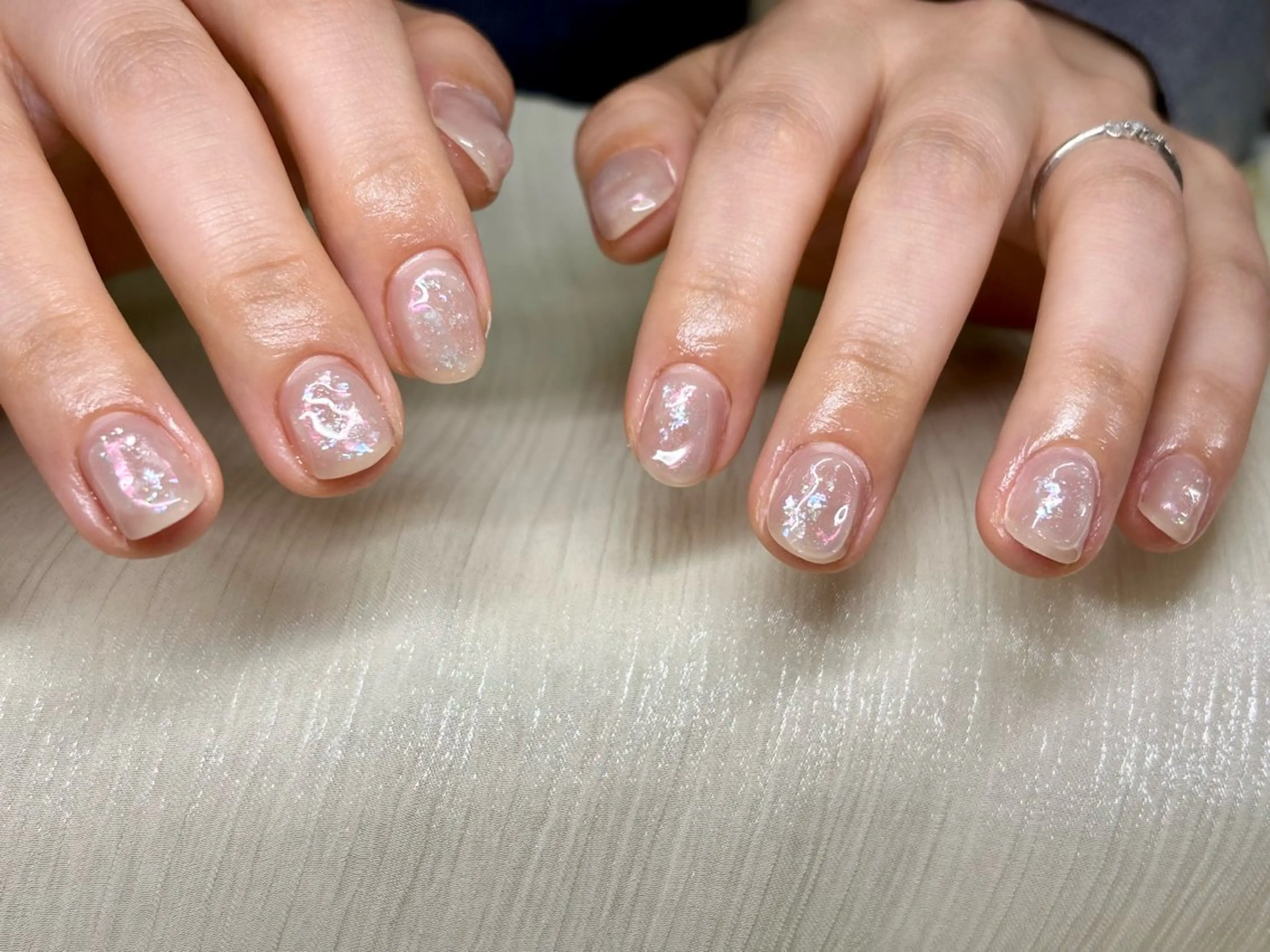 ネイル ニュアンスネイル 春ネイル ハンドネイル ハンドケア ETE LUNA NAILのネイルデザイン