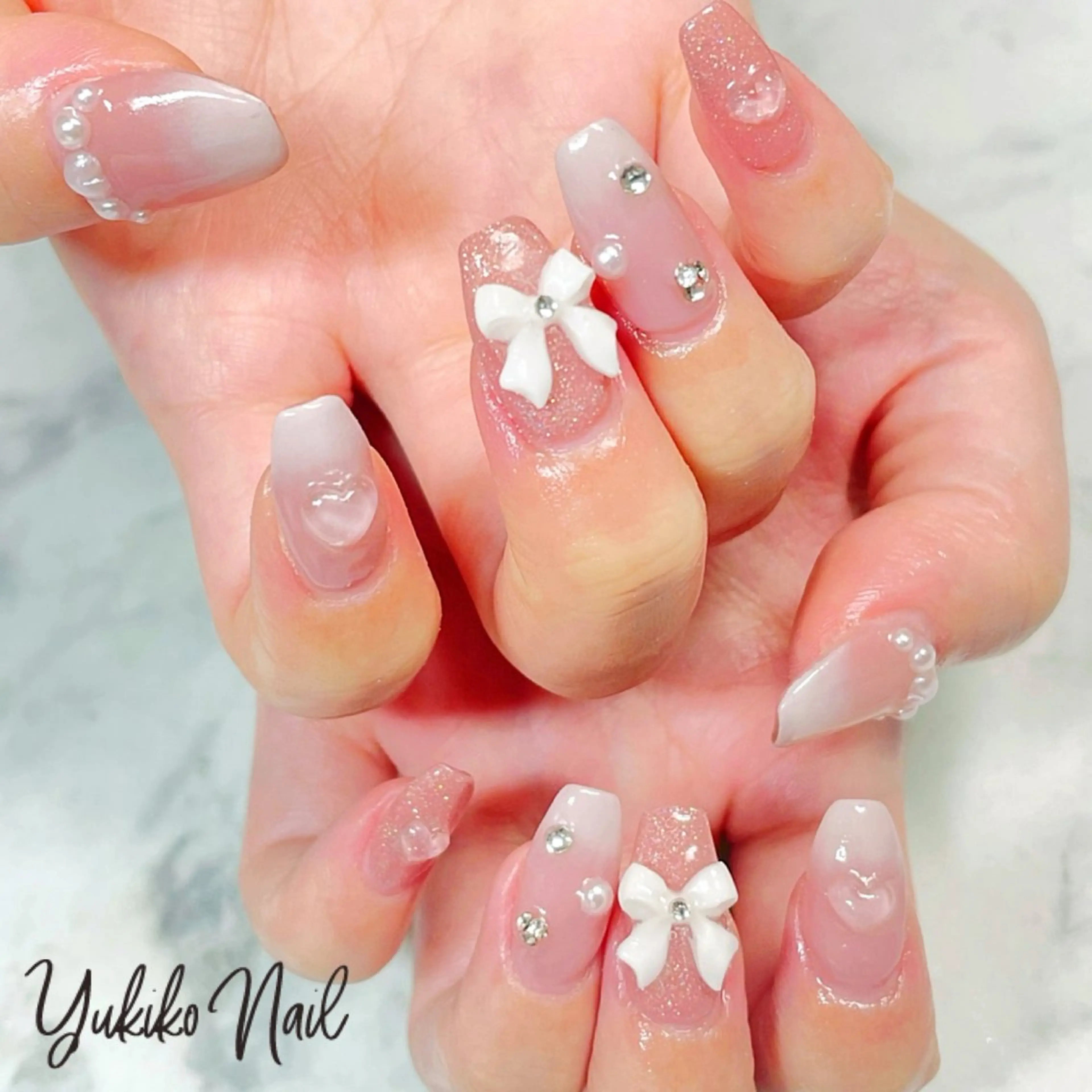 ネイル ガーリー 韓国ネイル リボン ネイルチップ ワンホンネイル ユキコ ネイルのネイルデザイン