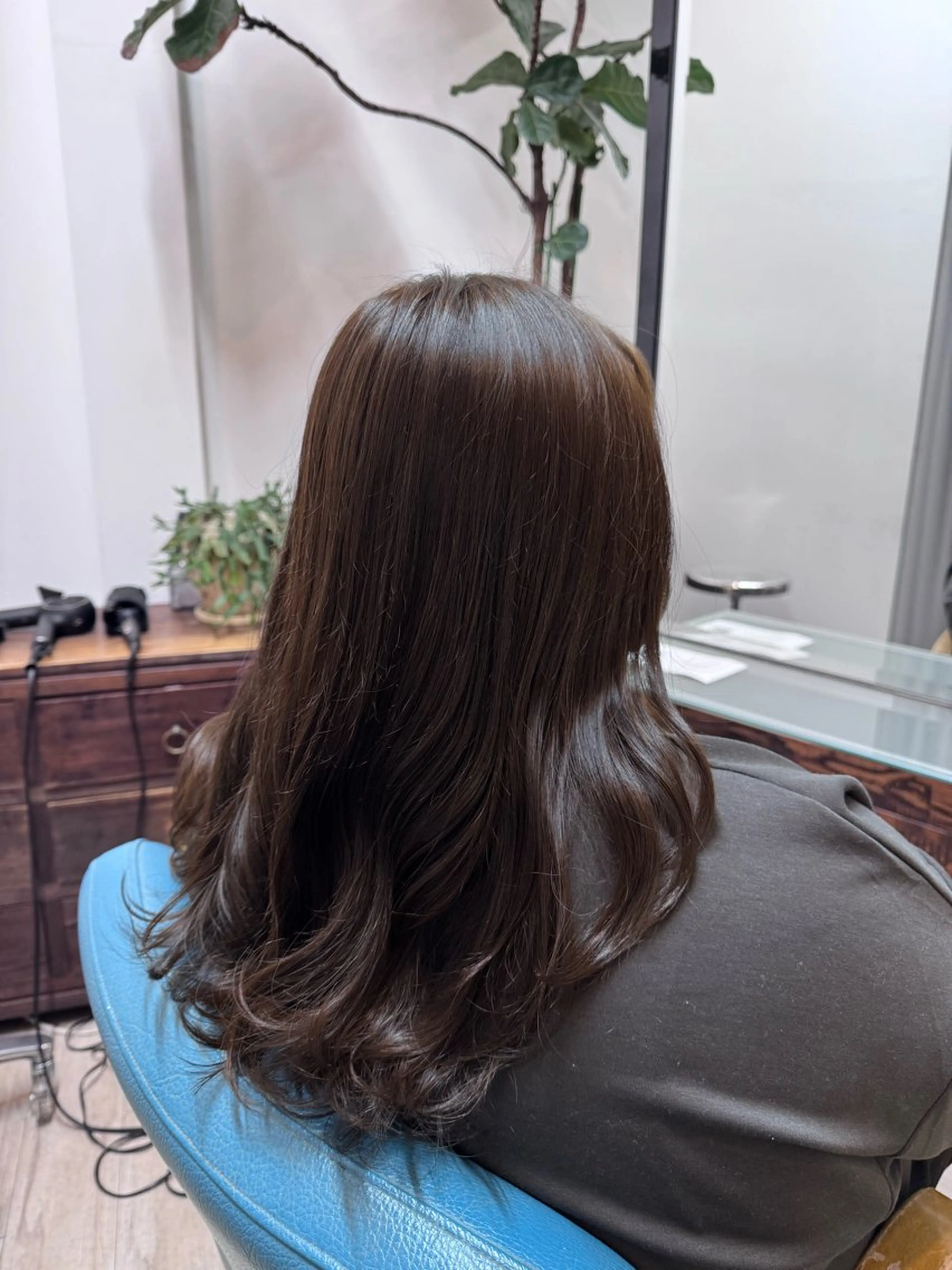 ミディアム ヘアカラー CHEST 若松 采実の眉毛・アイブロウイメージ