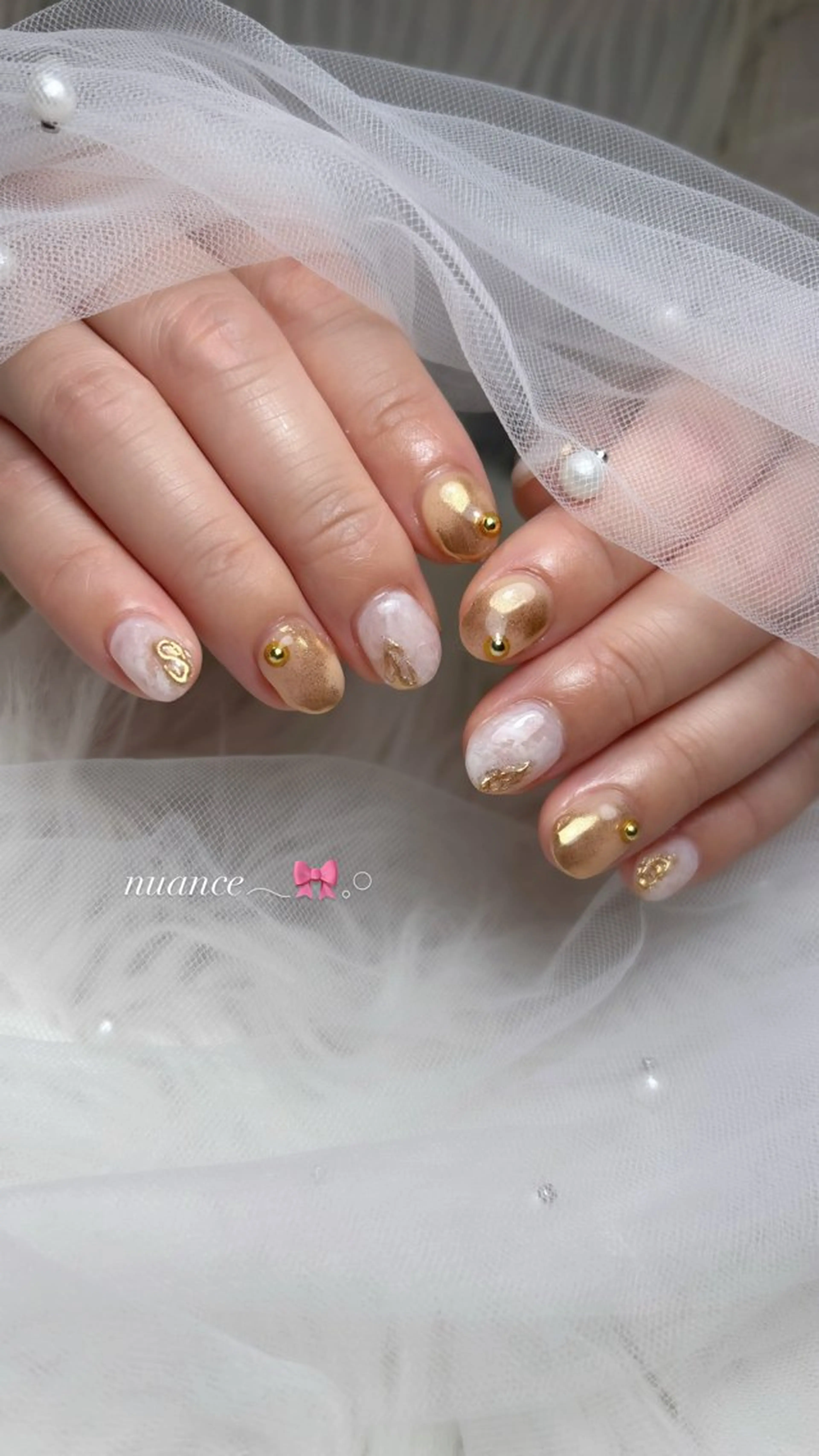 ネイル ハンドネイル 𝑬𝑹𝑰𝑲𝑨 𓂃🎀𓈒𓏸のネイルデザイン