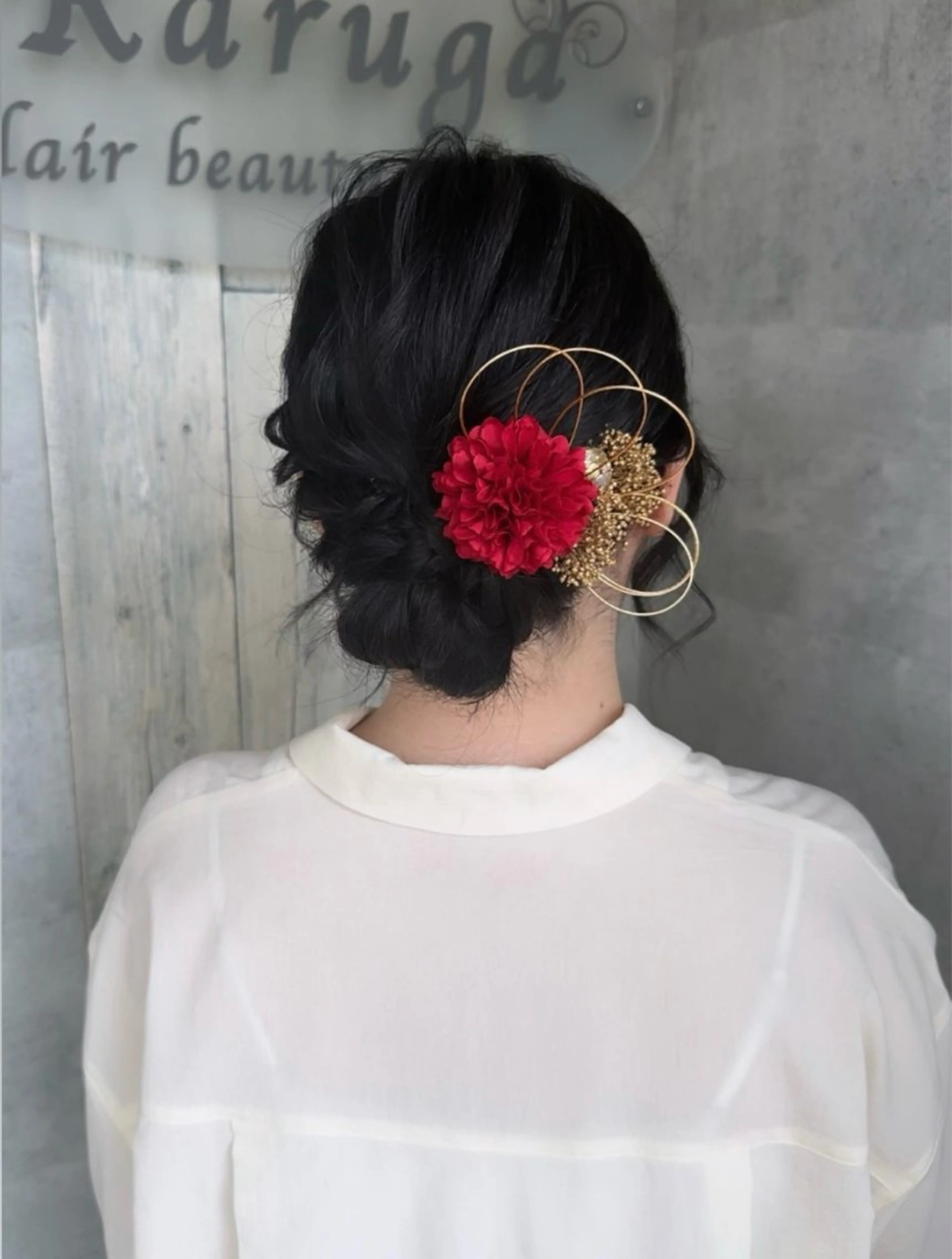 ヘアアレンジ な 茶のヘアスタイル