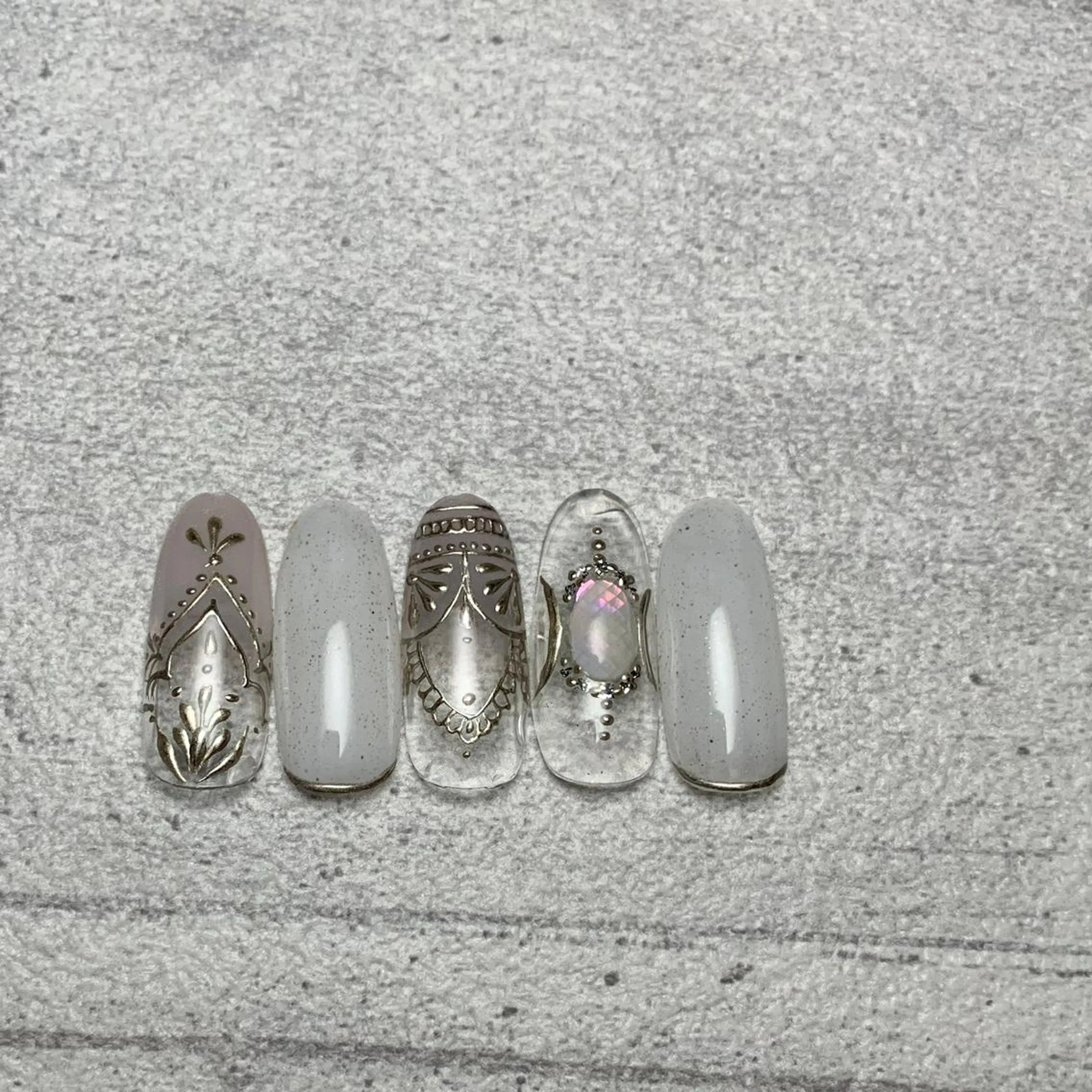 ネイル ハンドネイル FIORITURA aiのネイルデザイン