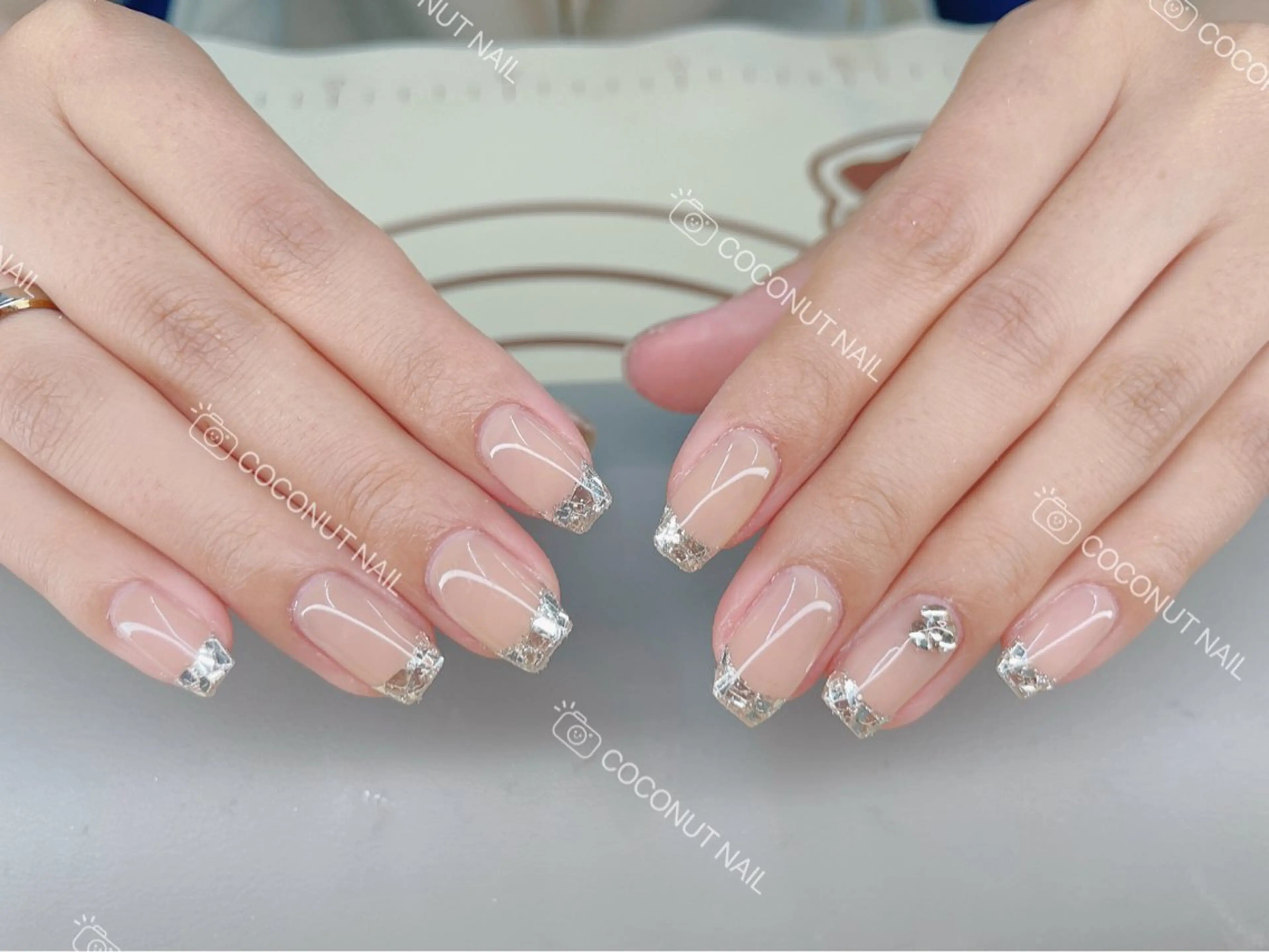 ネイル ハンドネイル 神田 ココナッツのネイルデザイン