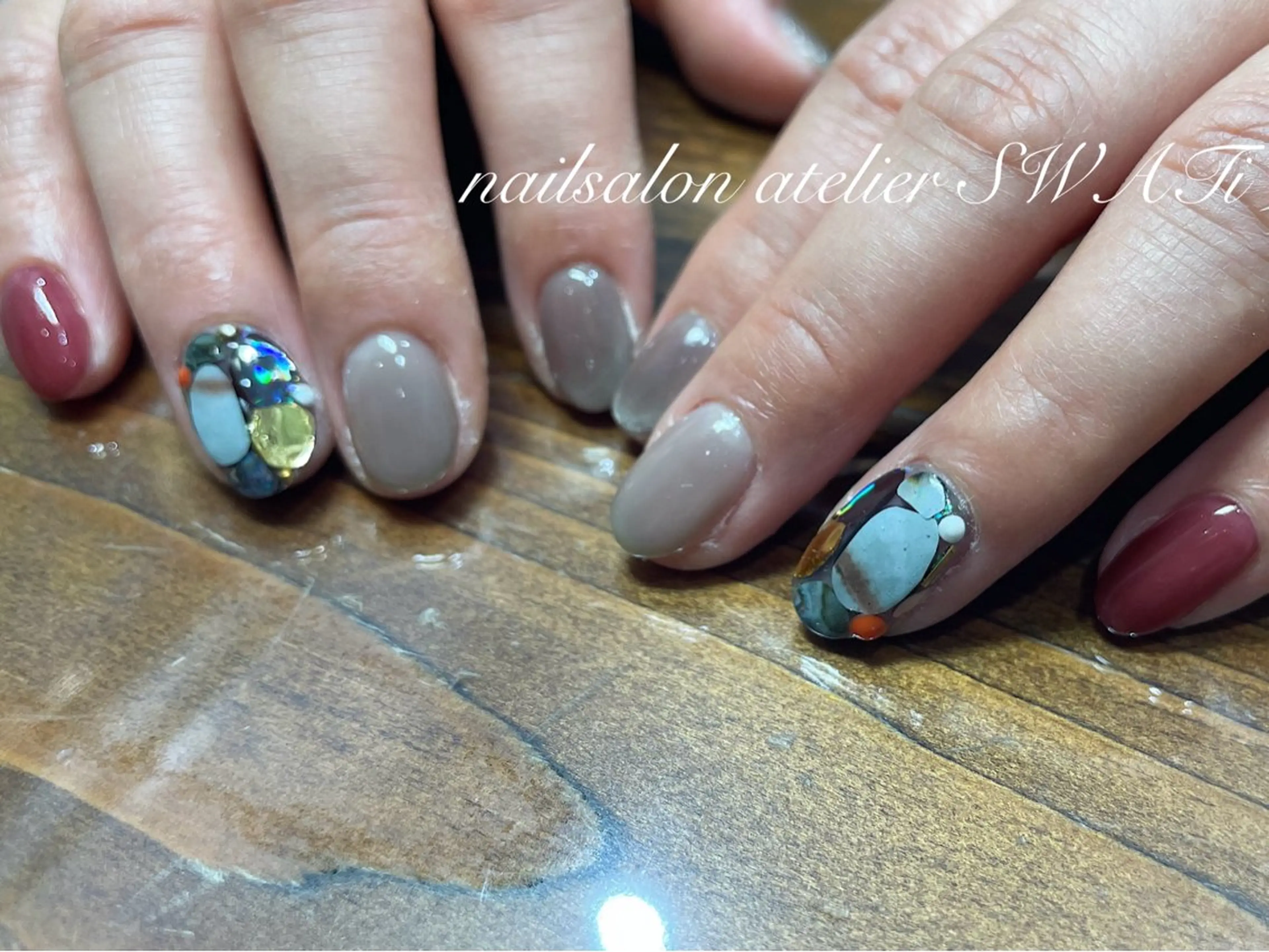ネイル nailsalon SWATiのネイルデザイン