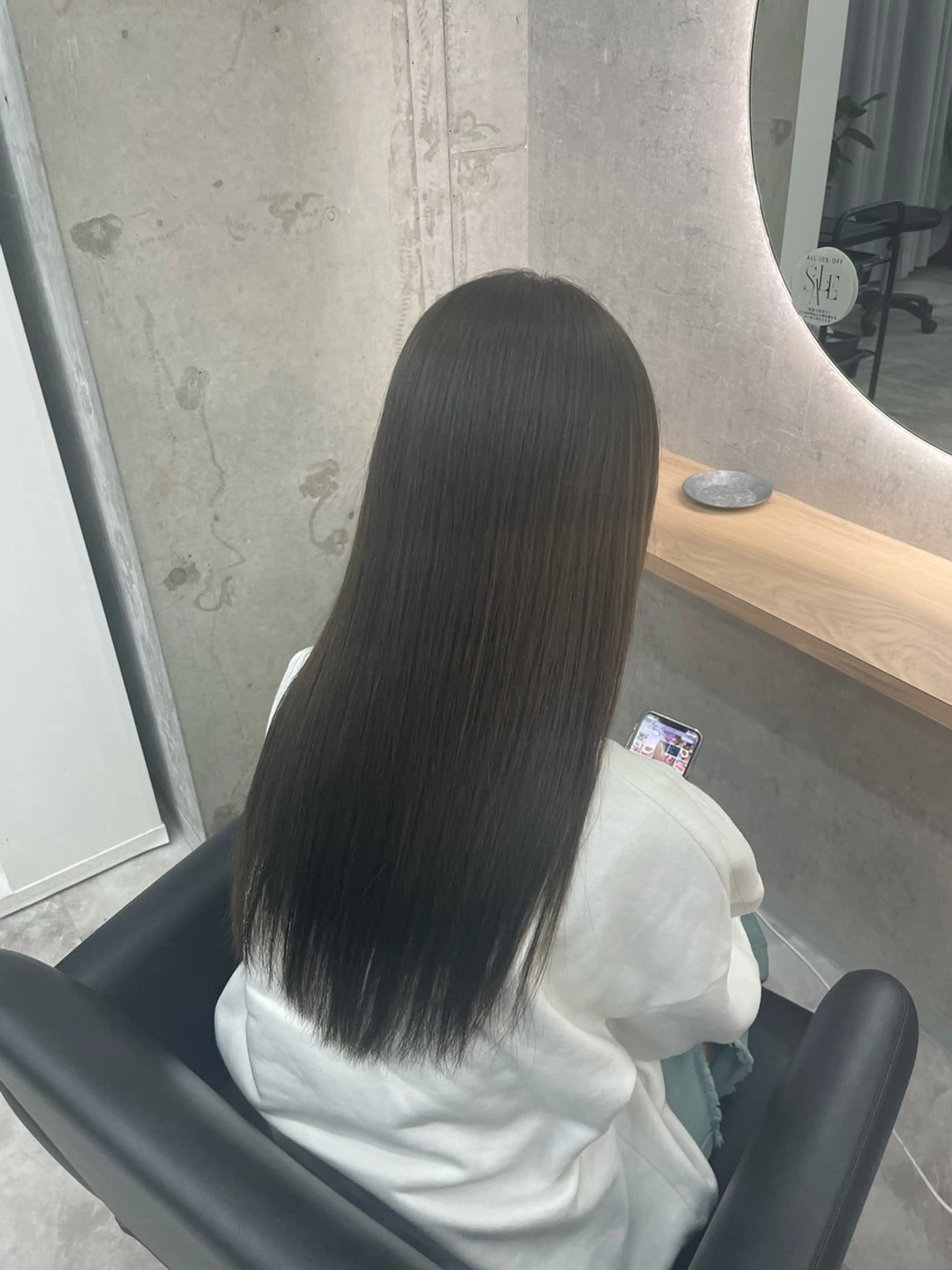 ロング 奥野碧🌈艶髪 /ダメージレスカラーのヘアスタイル