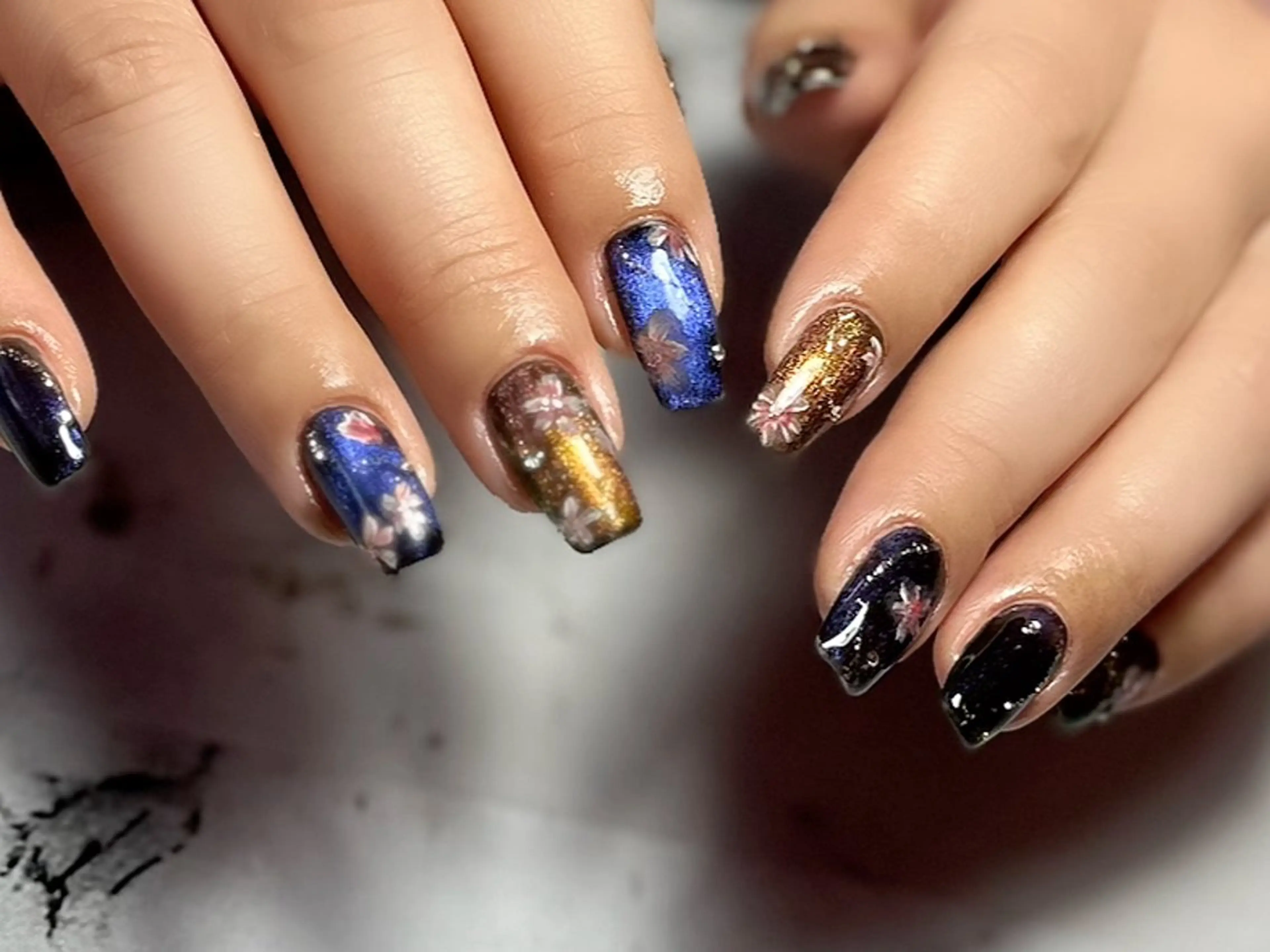 ネイル 新山 聖のネイルデザイン