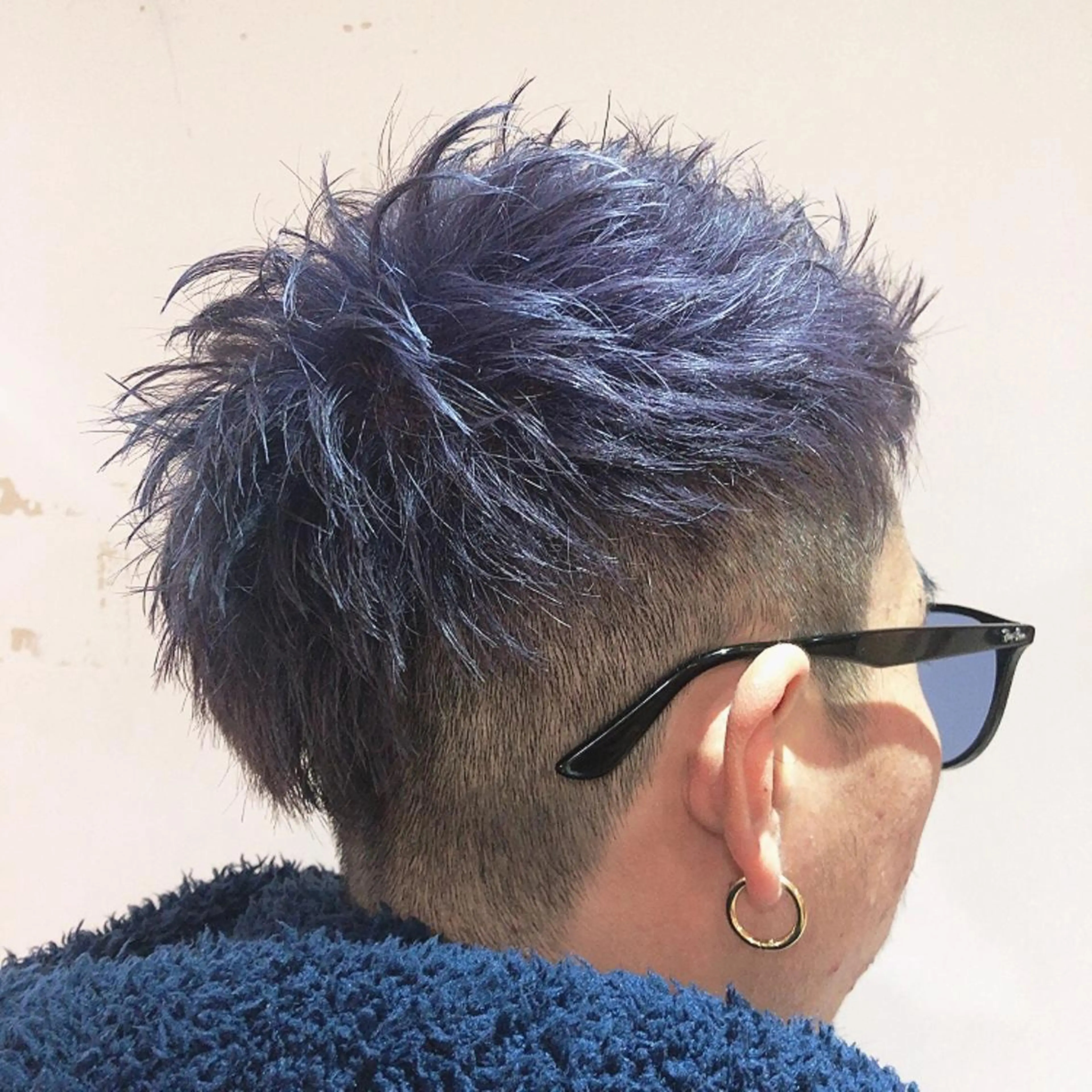 カラー メンズ スパイキーショート ツーブロック ブルーカラー ブルージュ ラベンダーカラー 💚 nao💚のヘアスタイル