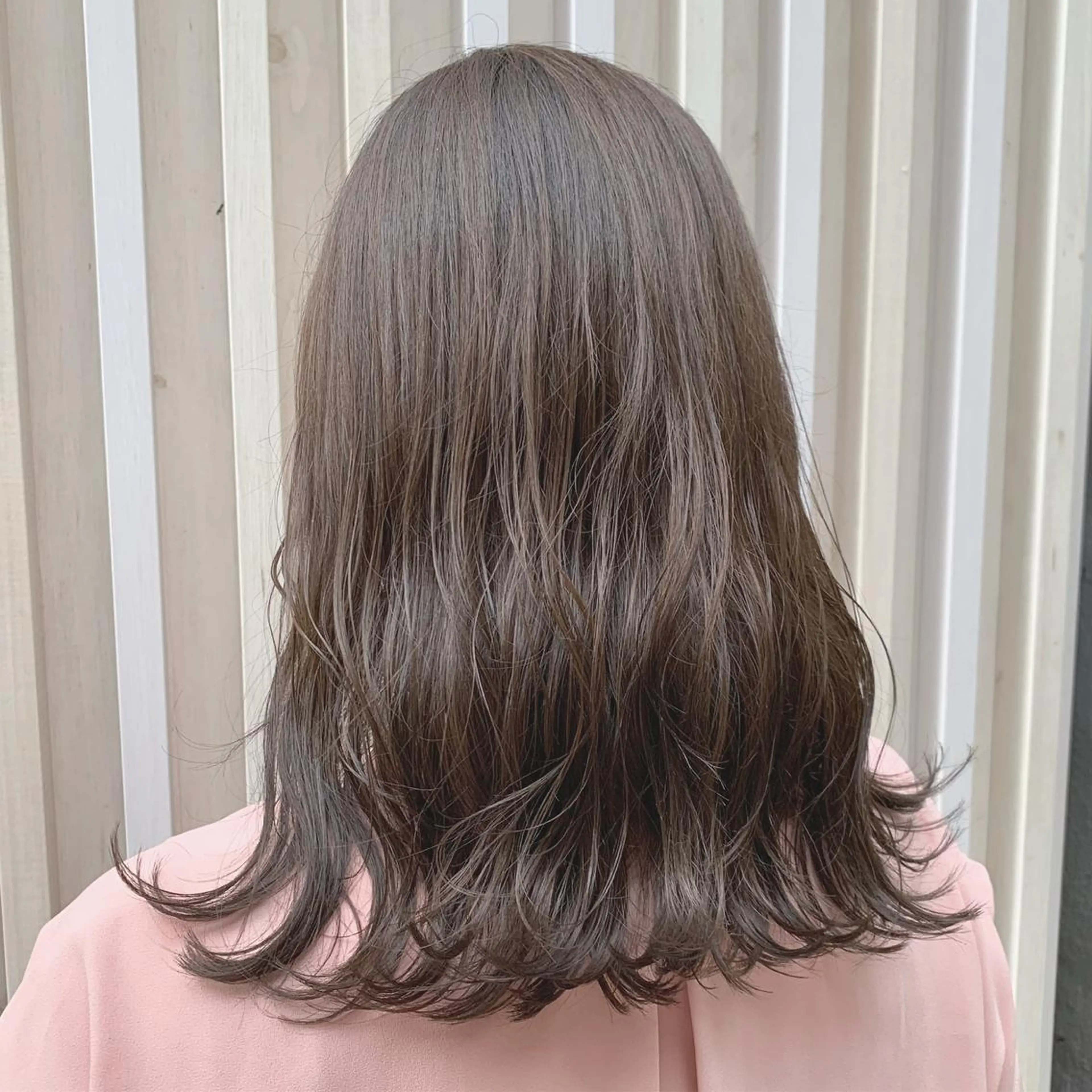 セミロング アッシュ 💖レイヤー×美髪 💖momoのヘアスタイル