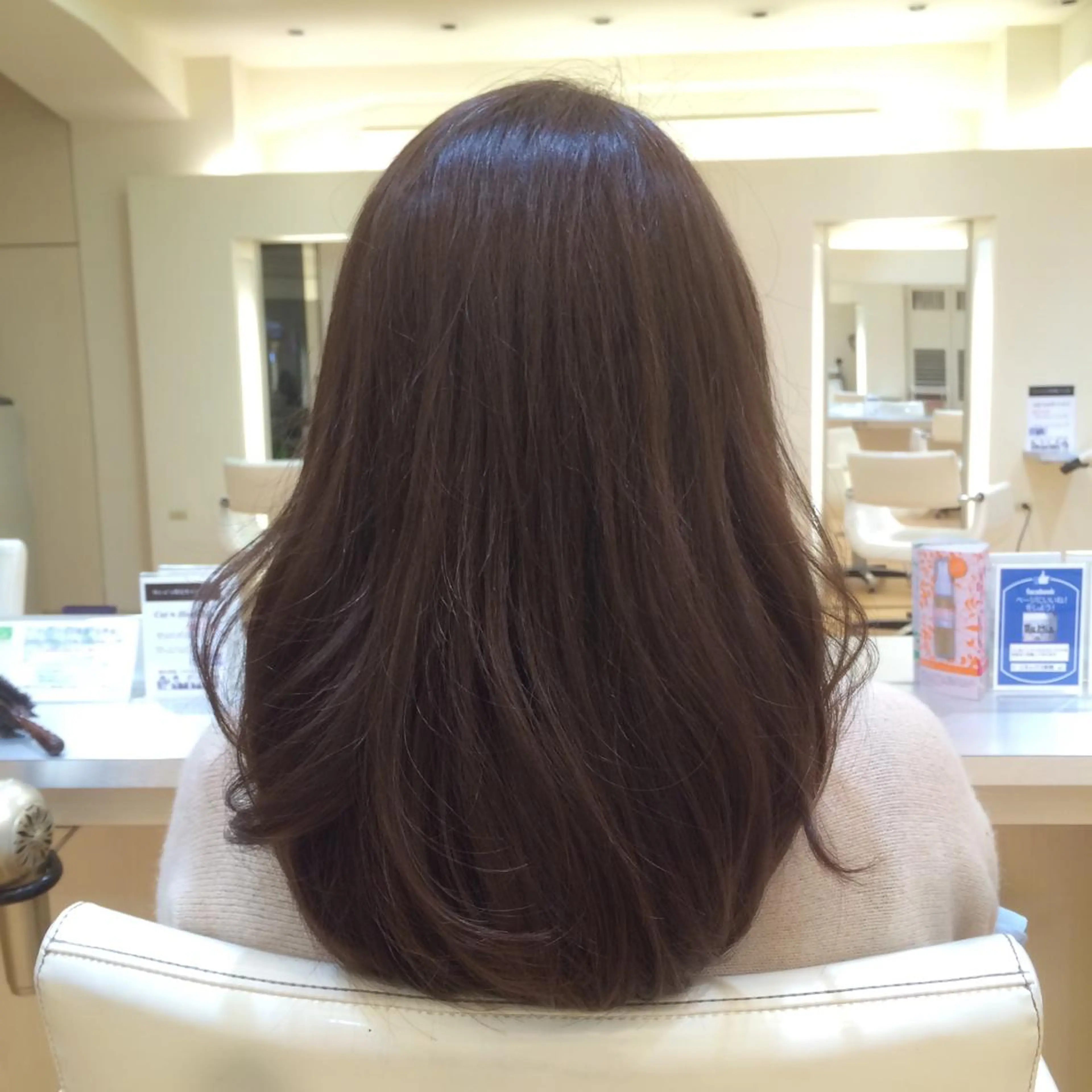 ミディアム カラー ブルーカラー タジマ ヤスヒサのヘアスタイル