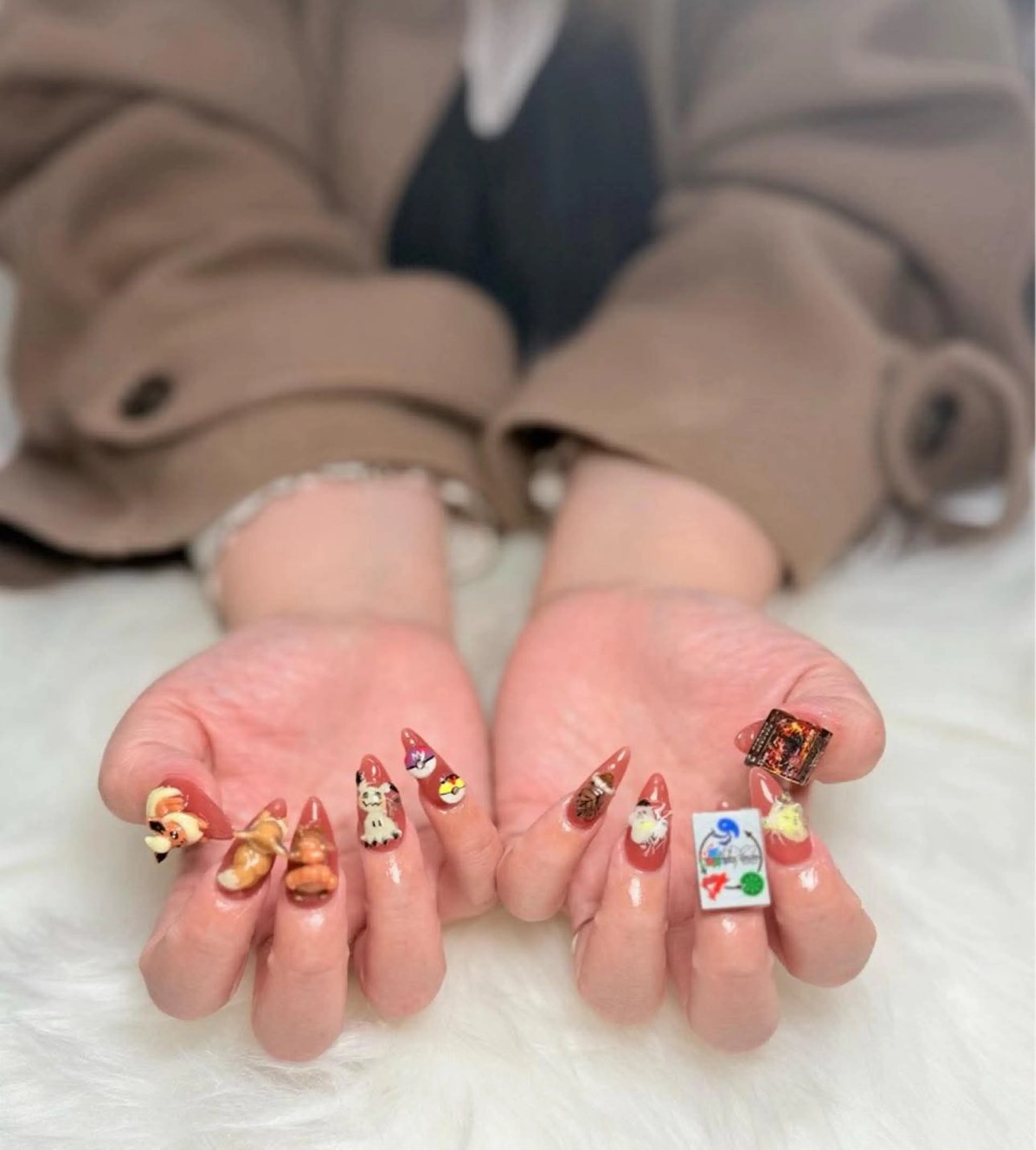 ネイル AURA NAIL 上前津のネイルデザイン