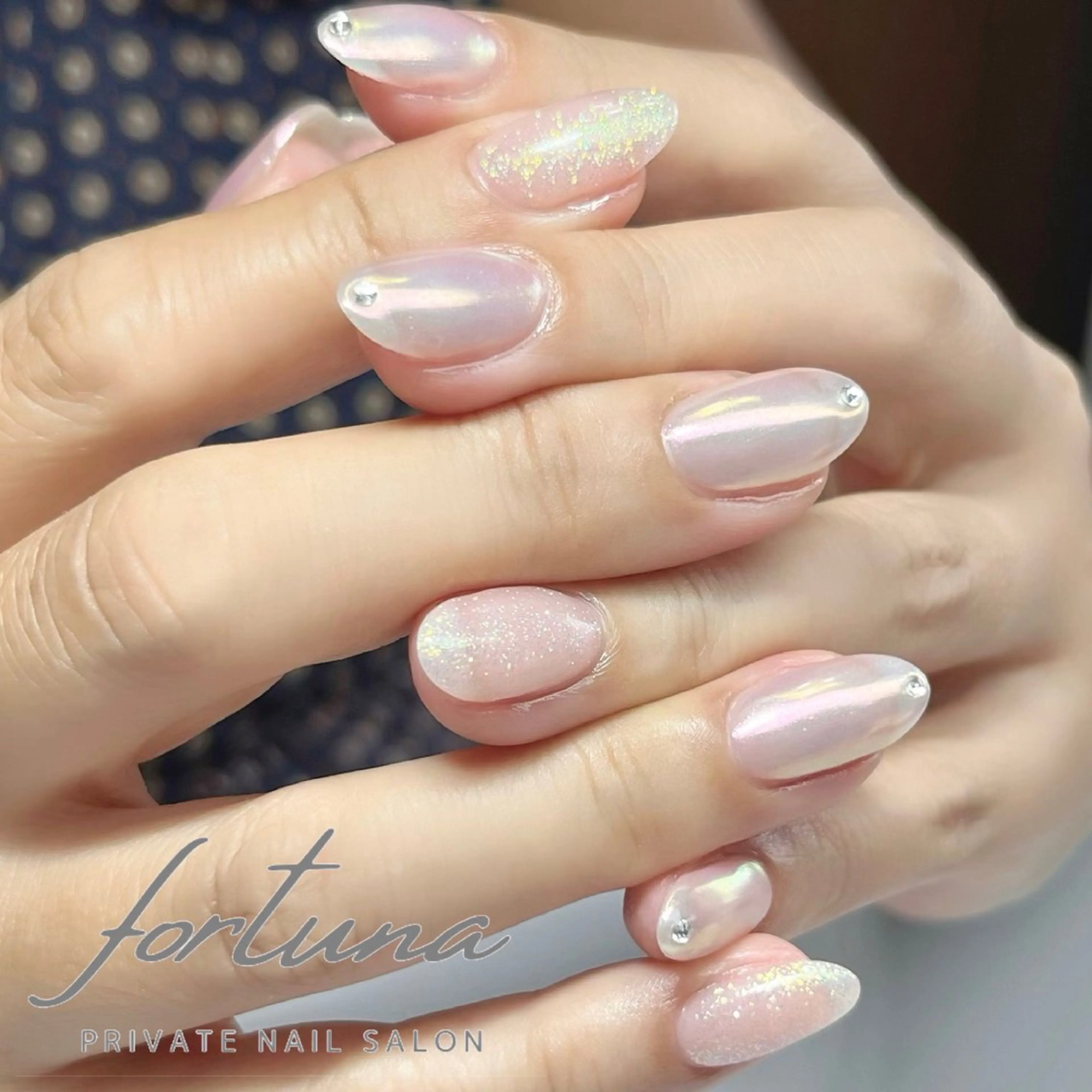 ネイル オーロラネイル ハンドネイル fortuna 武藤裕美のネイルデザイン