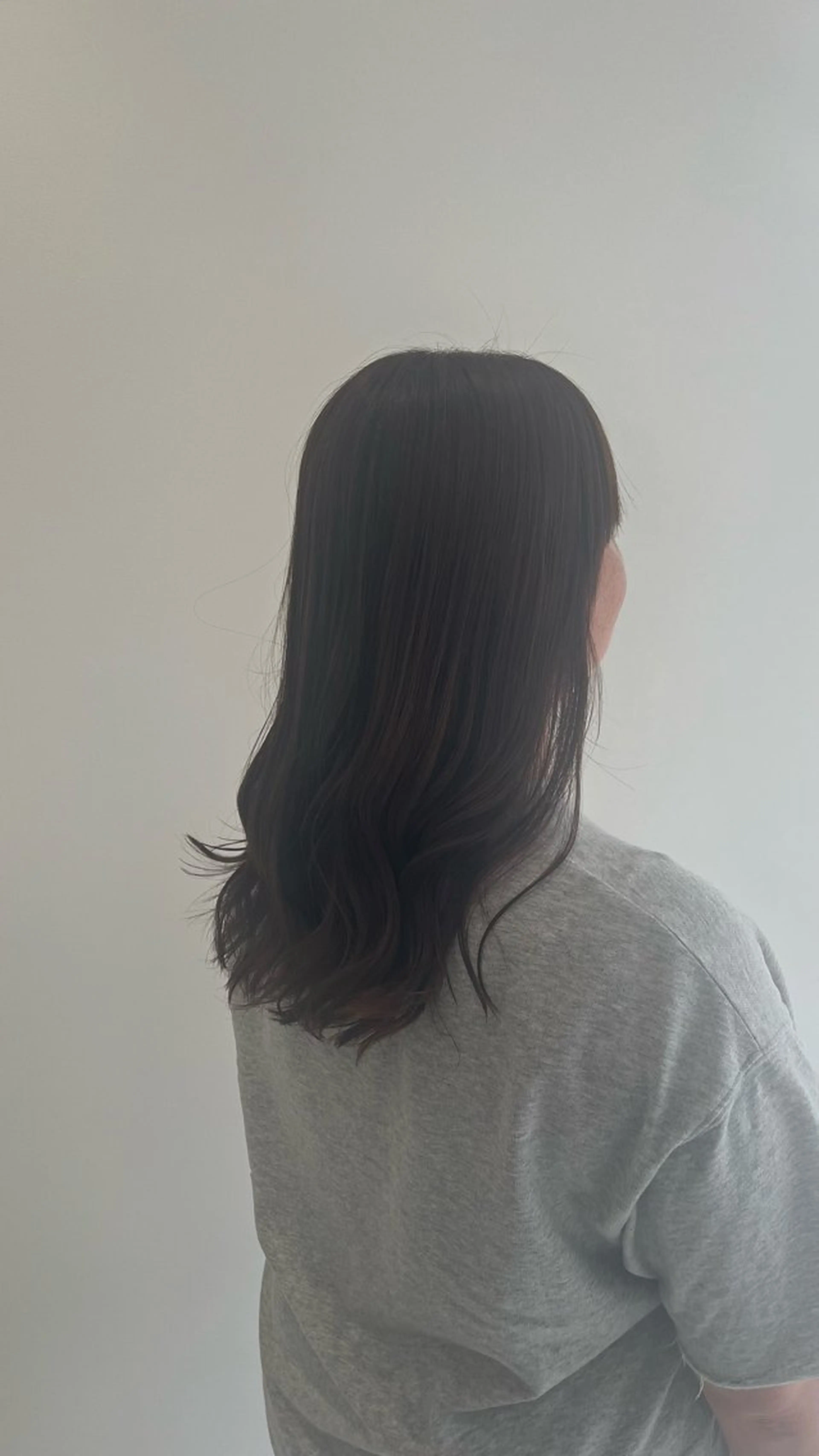 ロング 加美山 芽衣のヘアスタイル