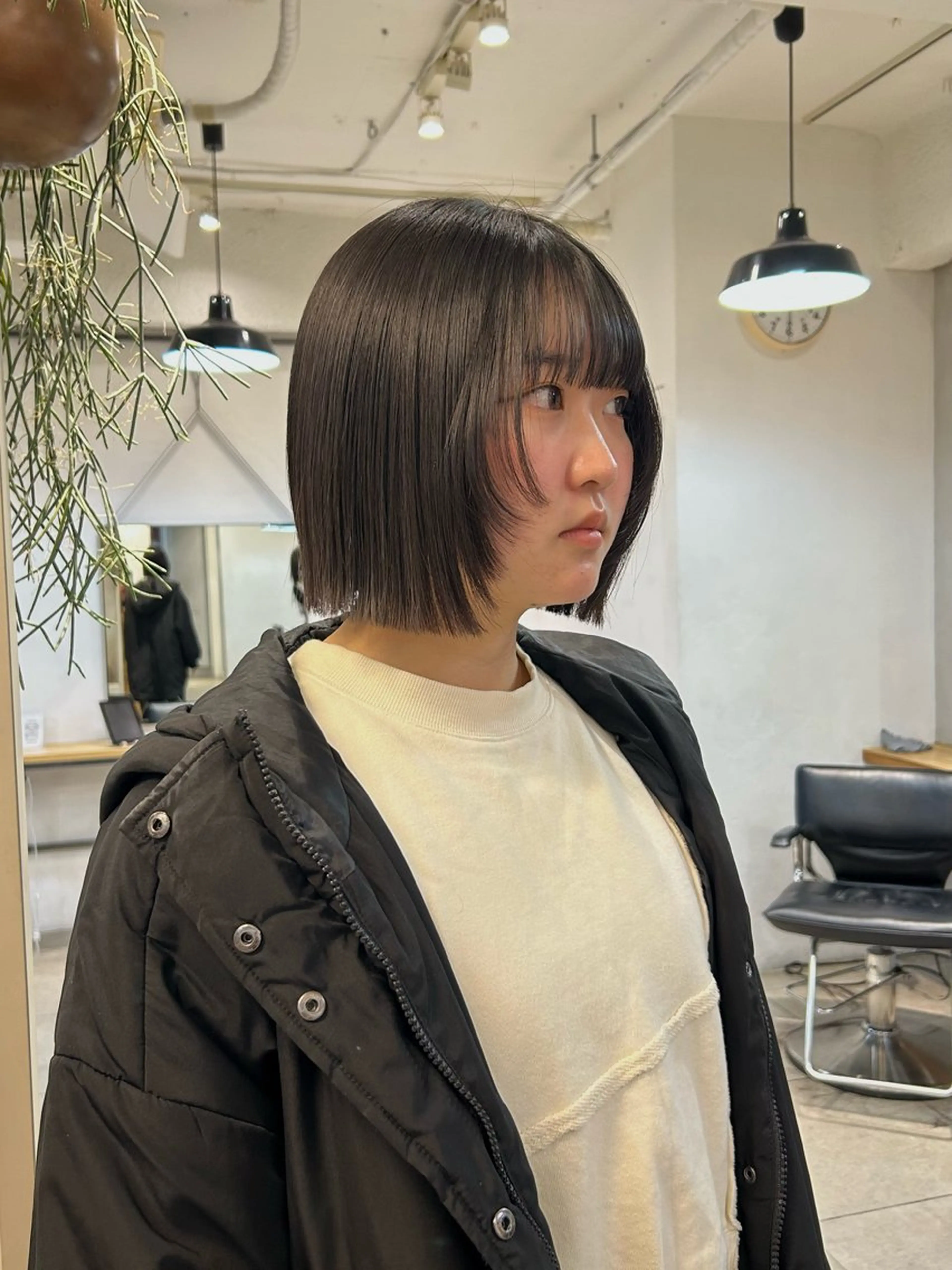 【前髪カット】ワンカールで映える顔周りカット+オージュアクイックトリートメント付きの写真