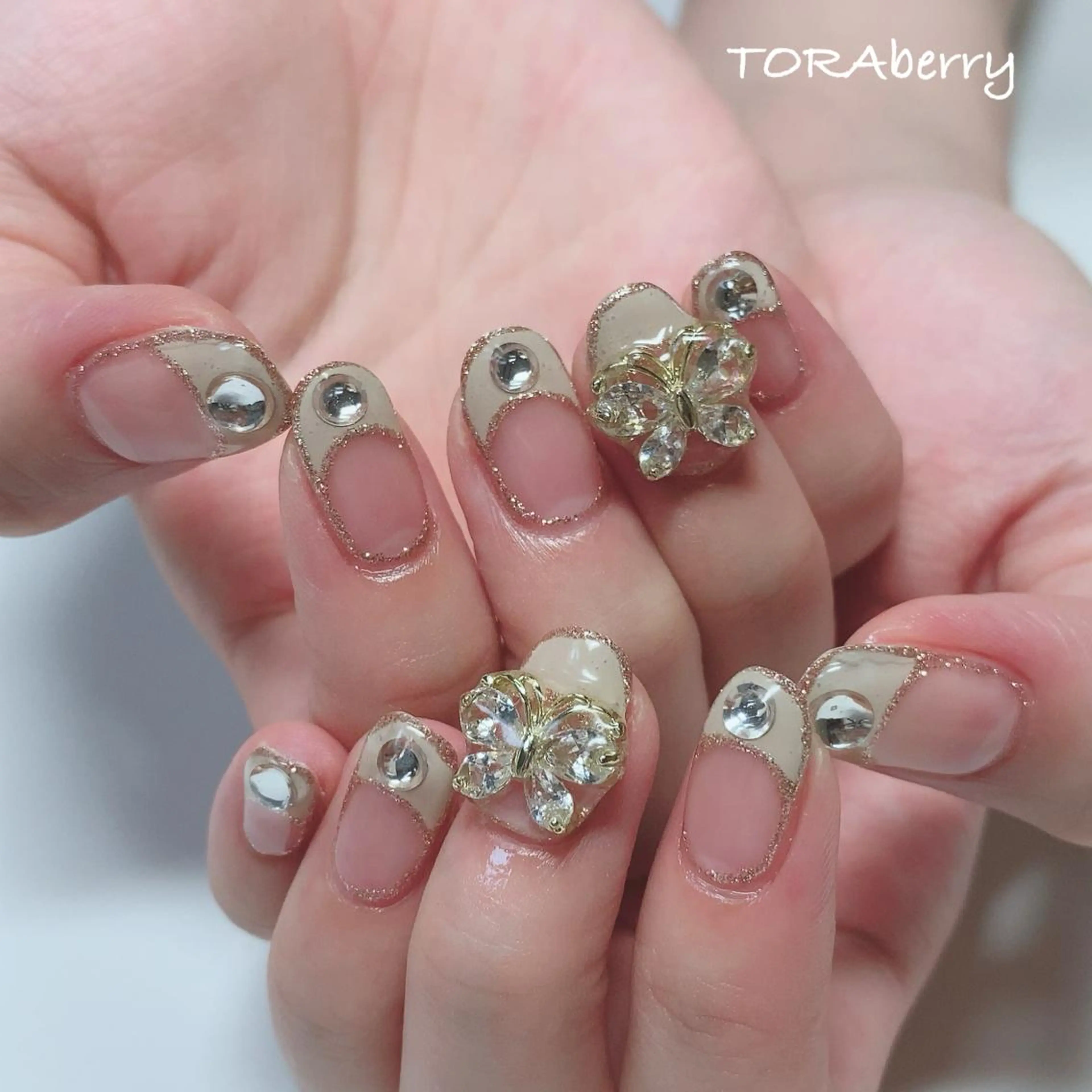 ネイル ハンドネイル ネイリスト なつみのネイルデザイン