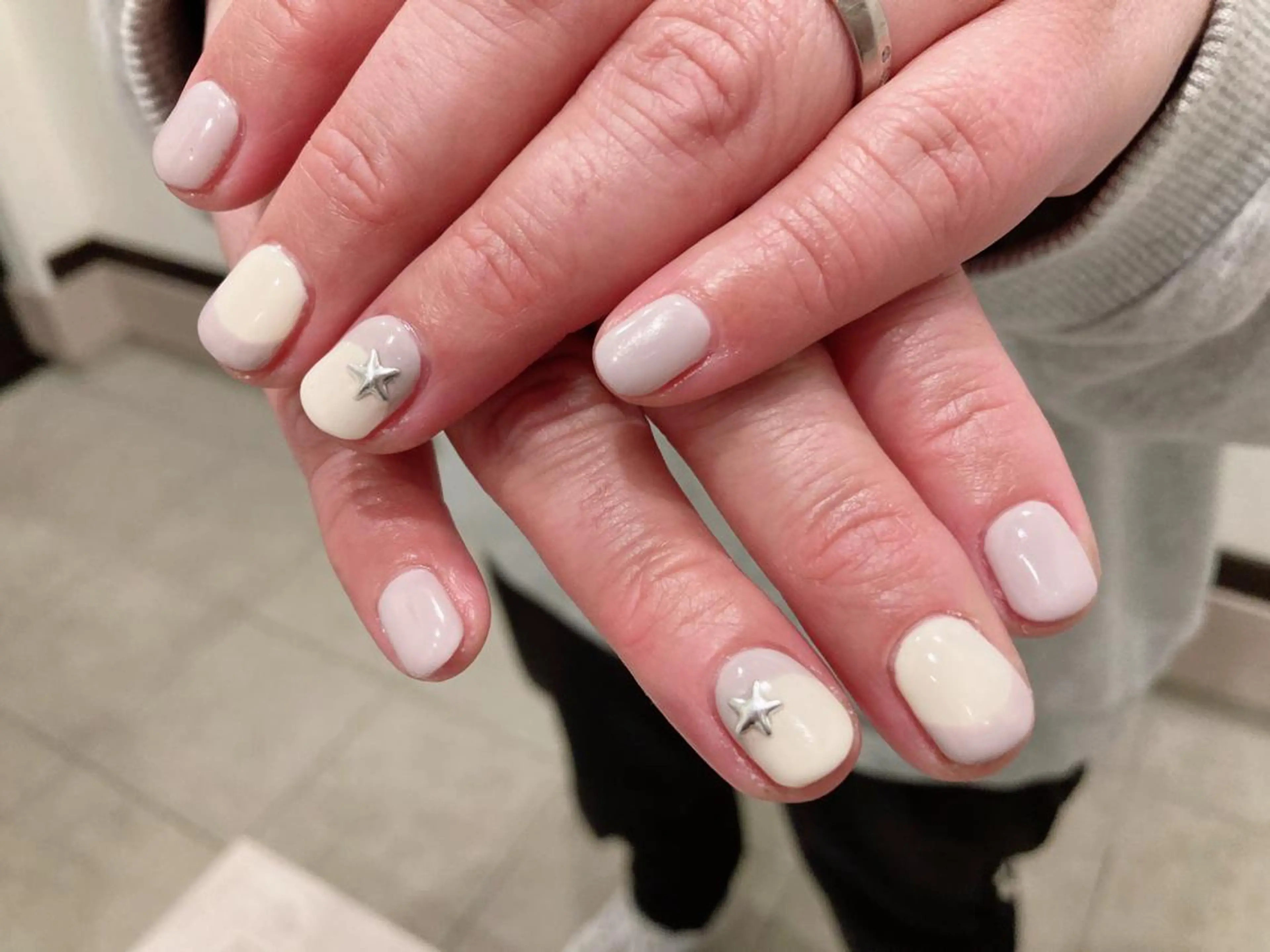 ネイル ハンドネイル フットネイル rea .のネイルデザイン