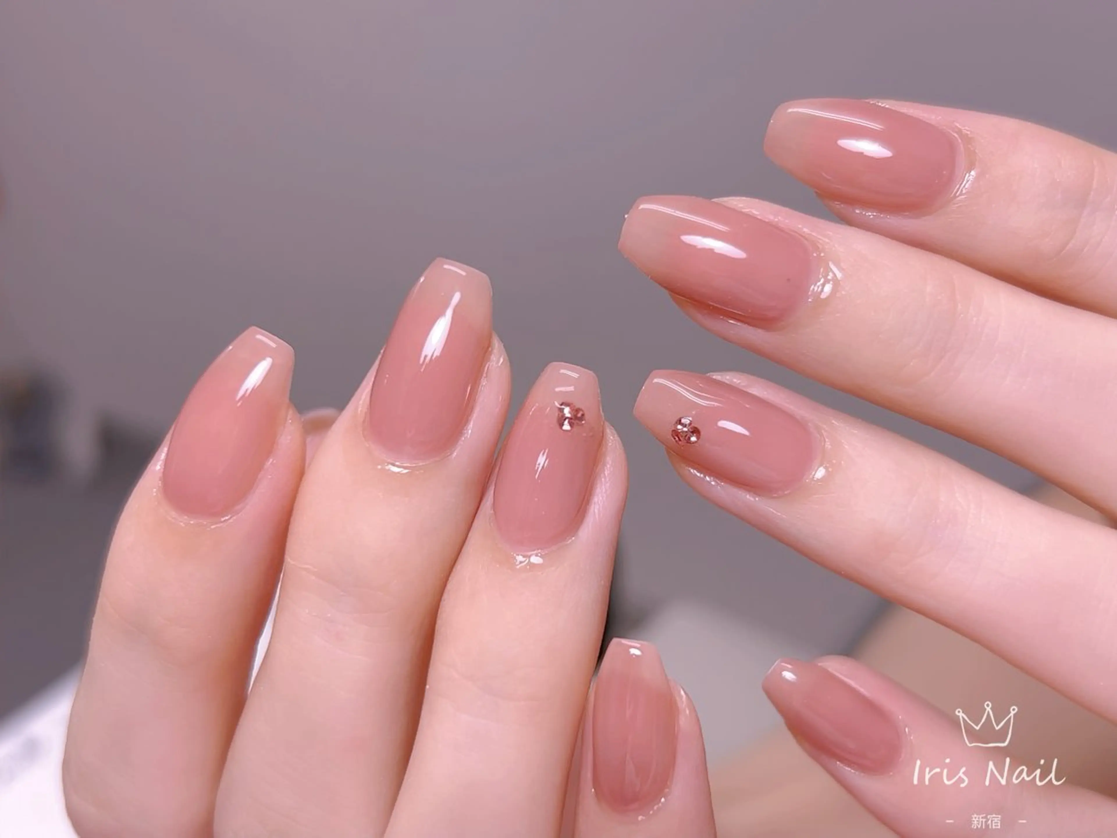 ネイル ハンドネイル 【長さ出し】 IRIS NAILのネイルデザイン