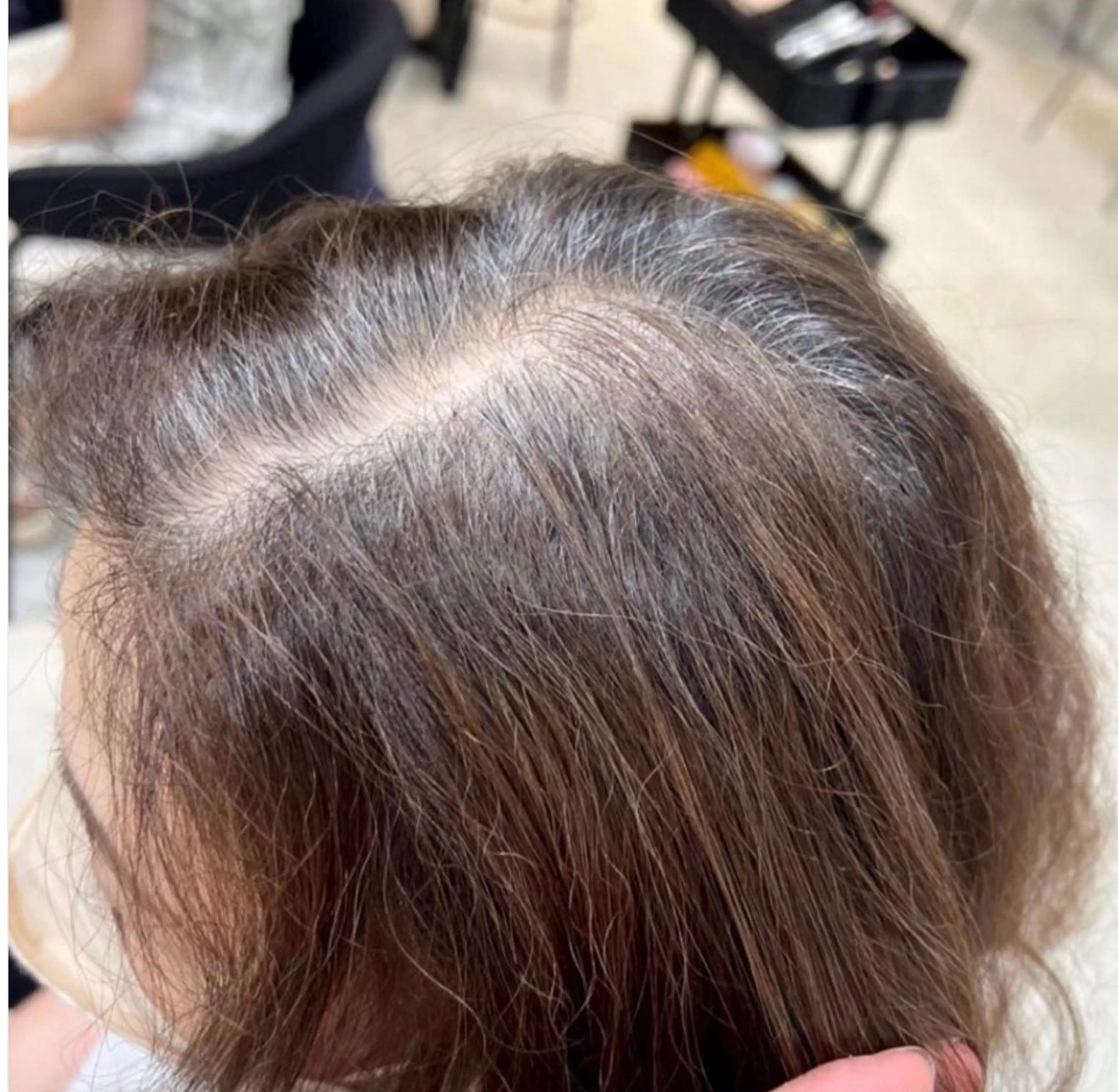 ミディアム カラー 艶カラー／縮毛矯正 ／kana‎🤍のヘアスタイル