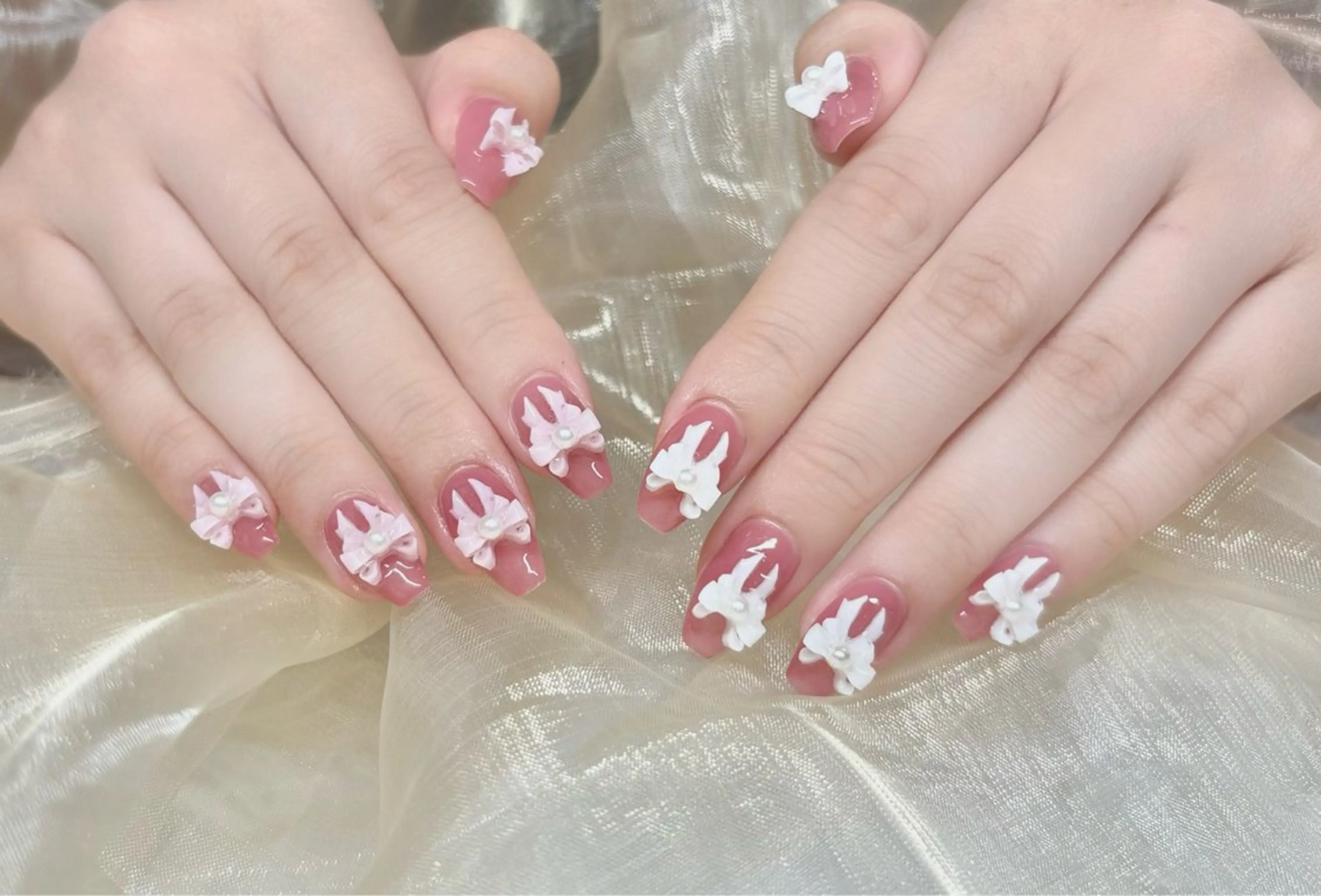 ネイル フレンチネイル 韓国ネイル マグネットネイル ニュアンスネイル オフィスネイル ハンドネイル Hi beauty 渋谷のネイルデザイン