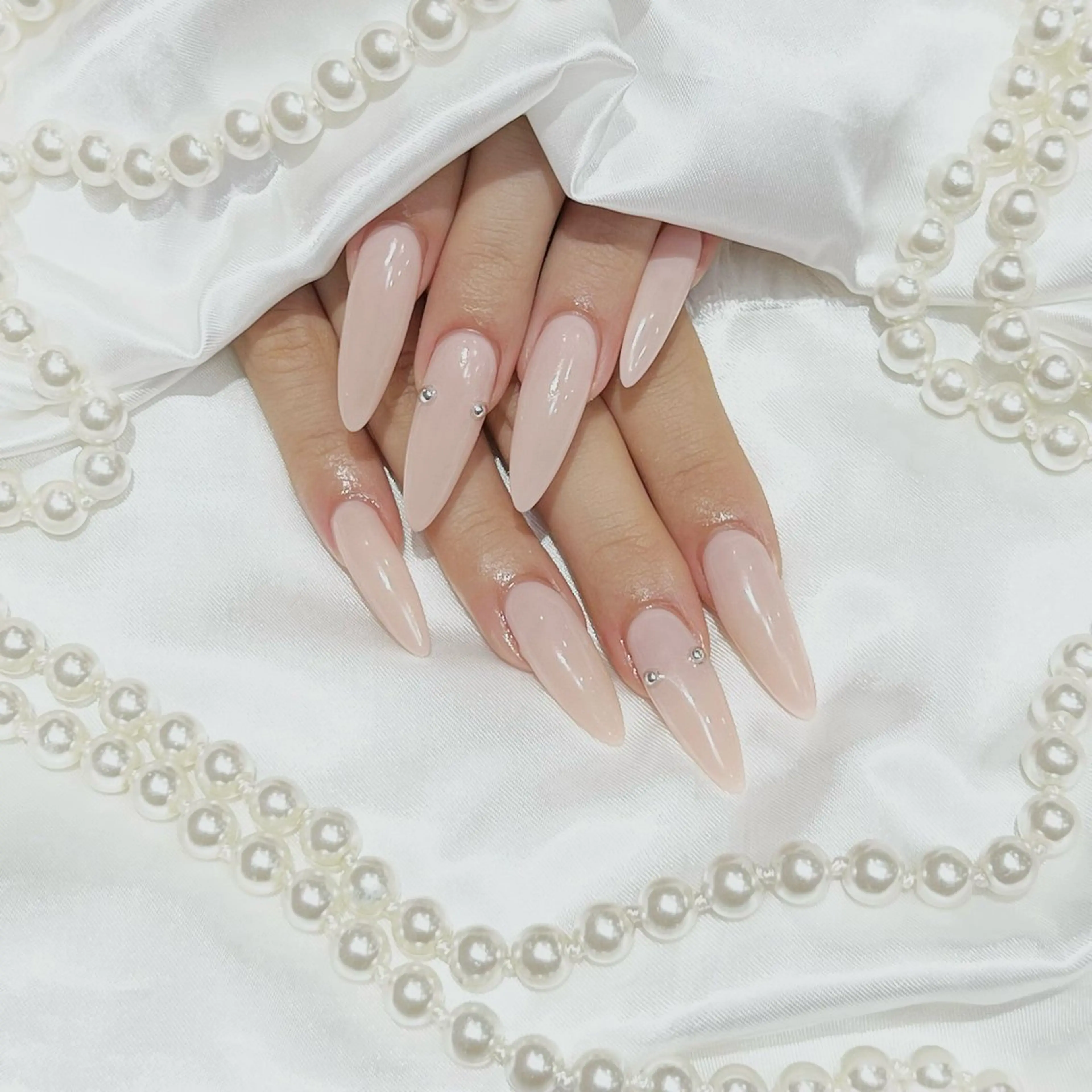 ネイル WISTERIA megumiのネイルデザイン