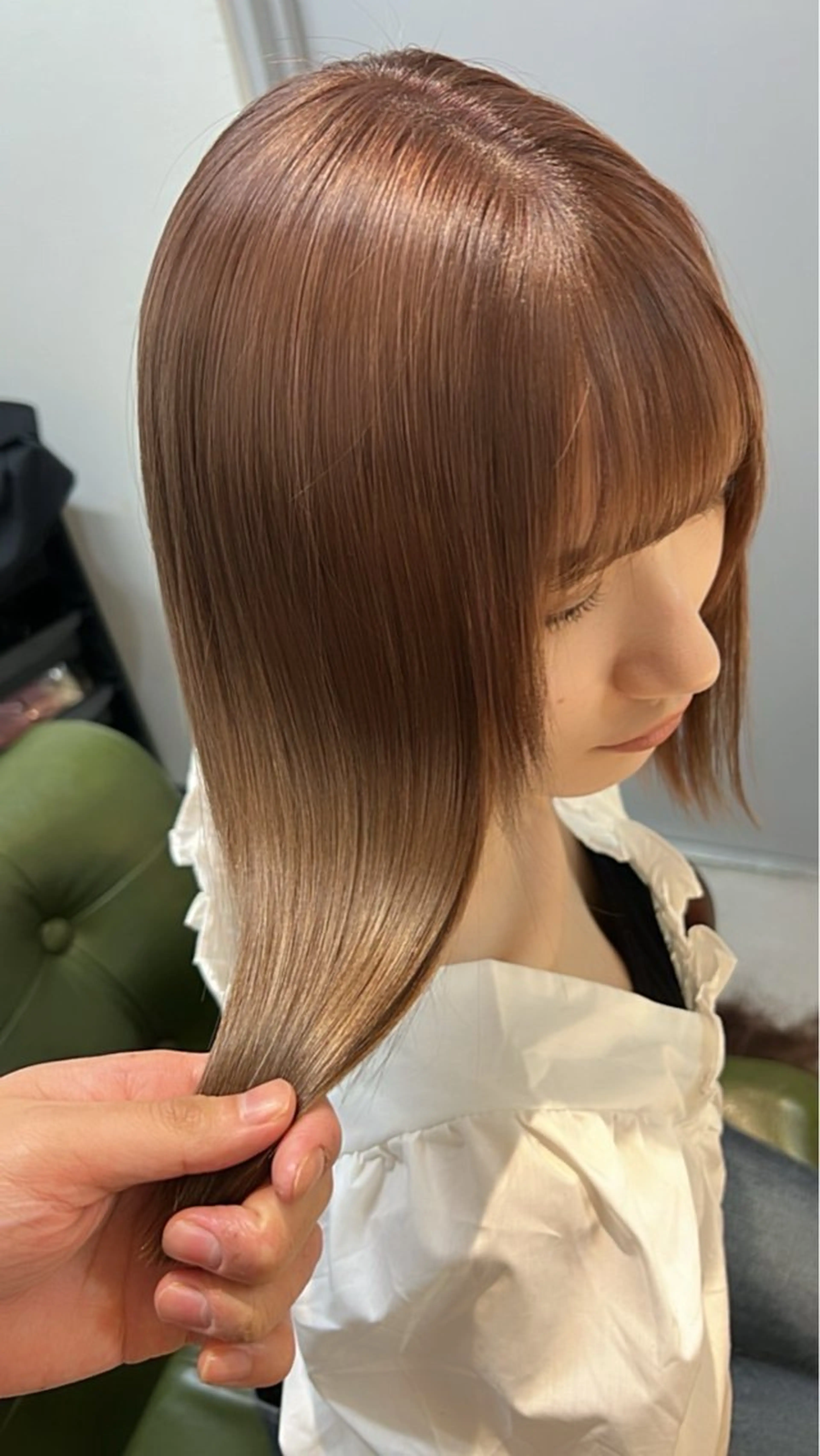 ミディアム カラー 縮毛矯正 山本 優音のヘアスタイル
